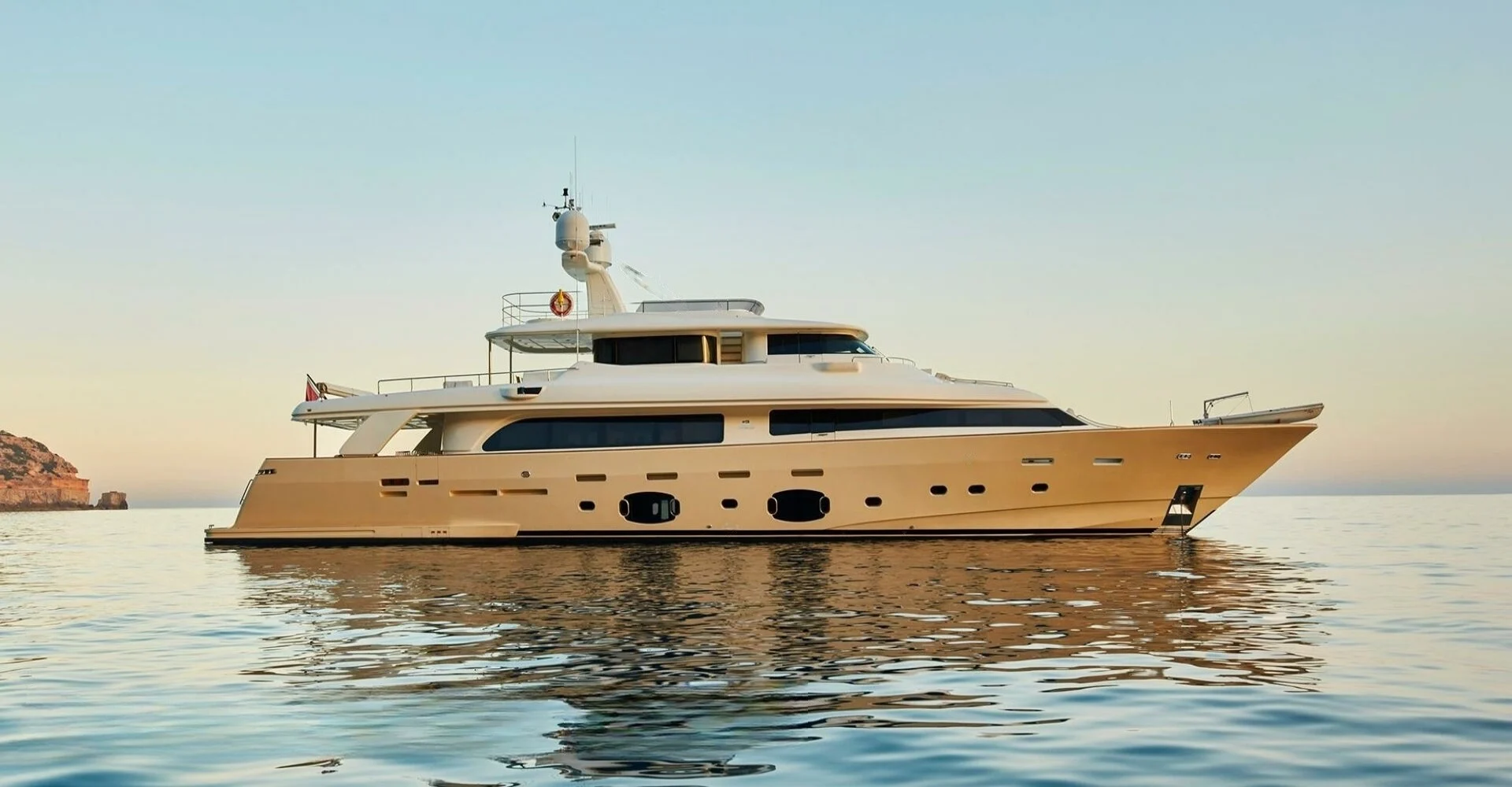 An image of Best Off yacht