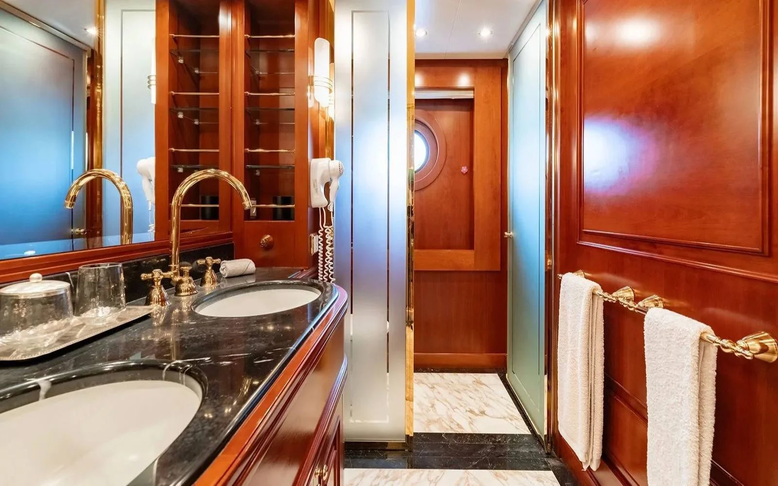 An image of Tirea yacht