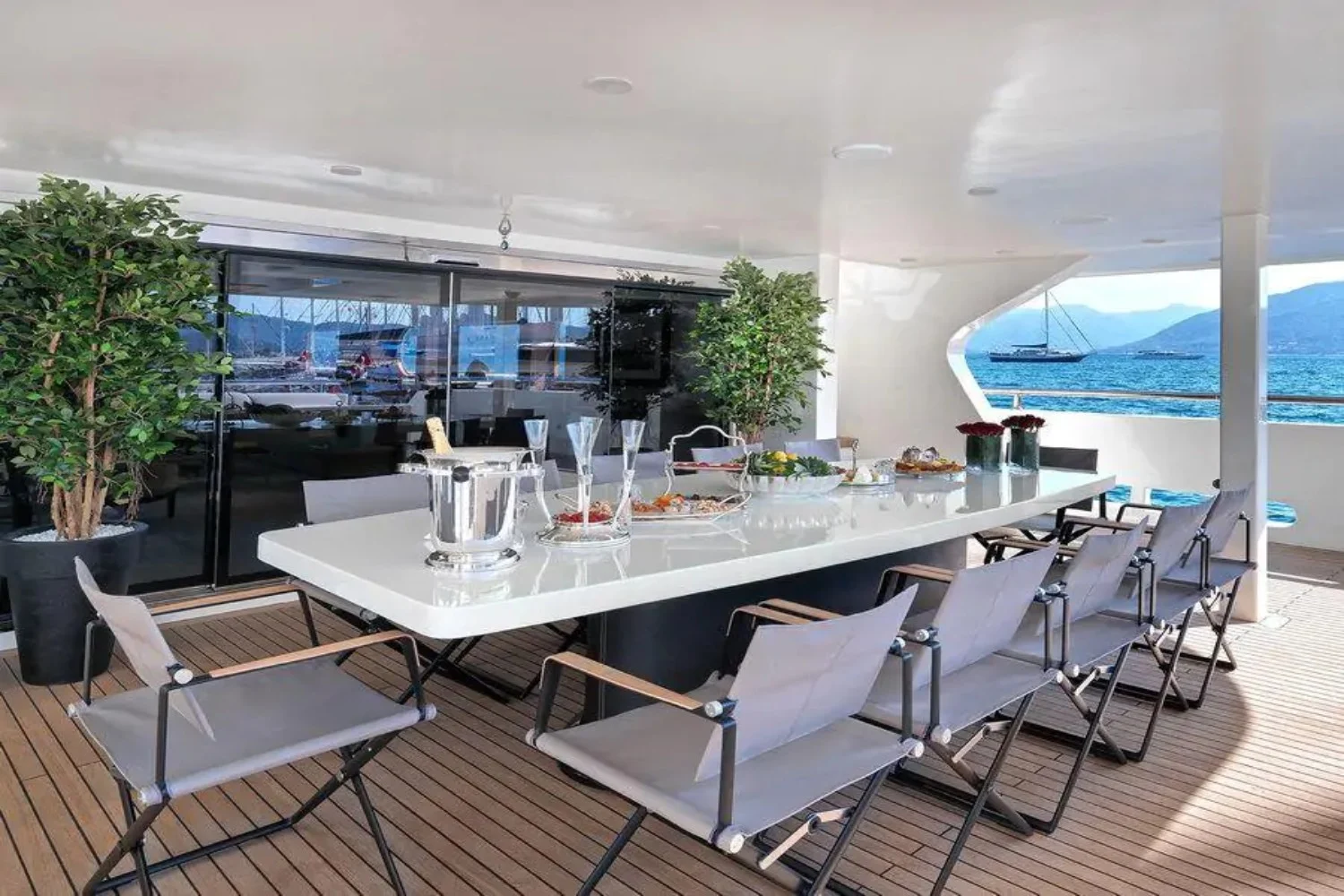 An image of Queen Mare yacht