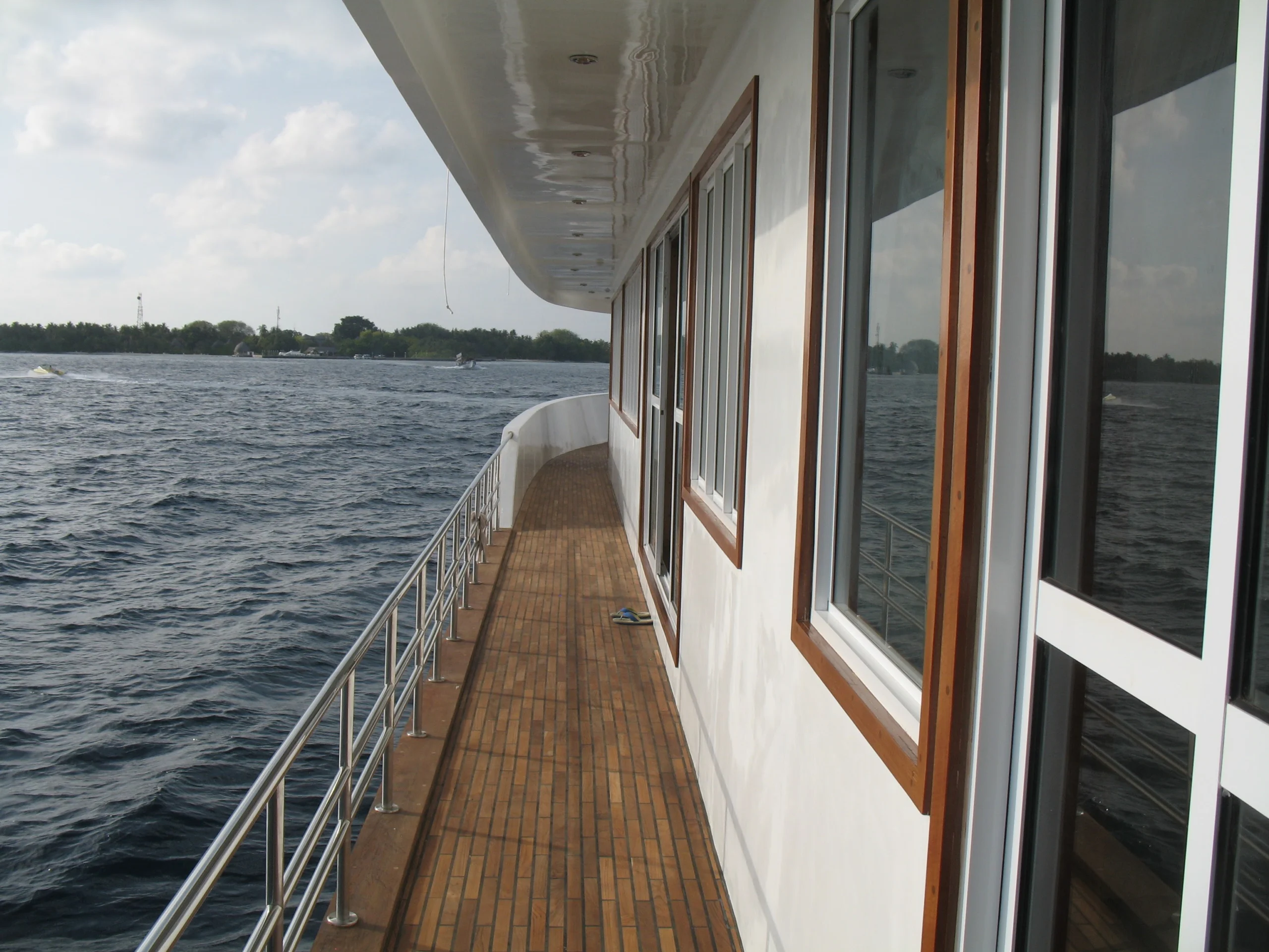 An image of Maldive Mosaique yacht