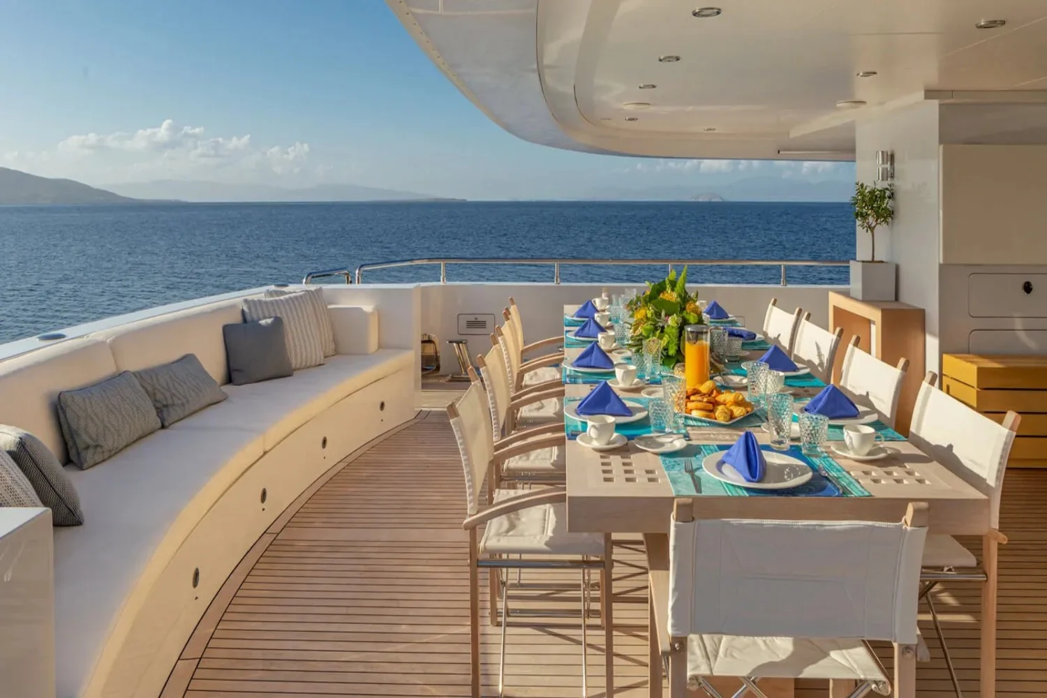 An image of Zaliv III yacht