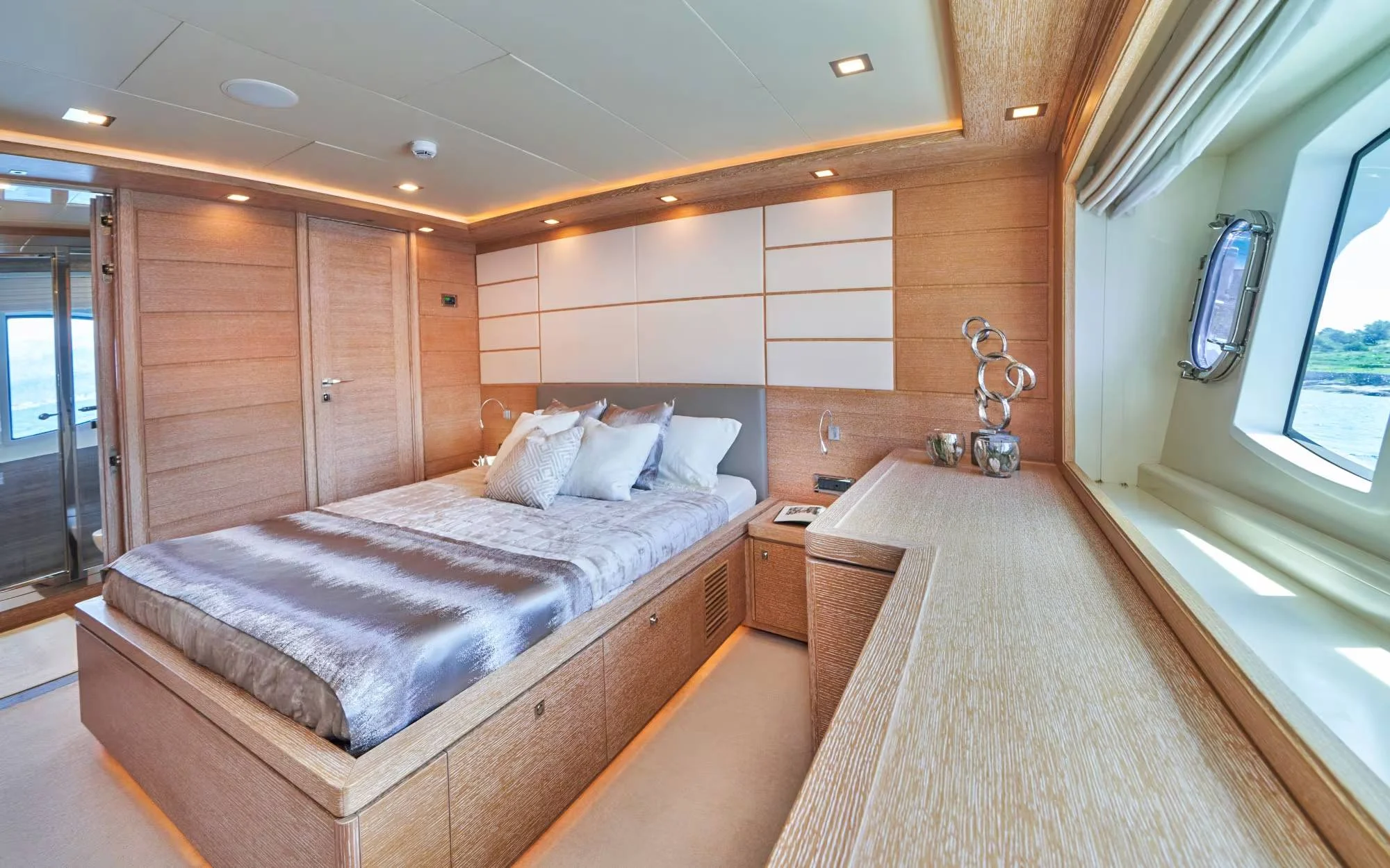 An image of Acceptus yacht