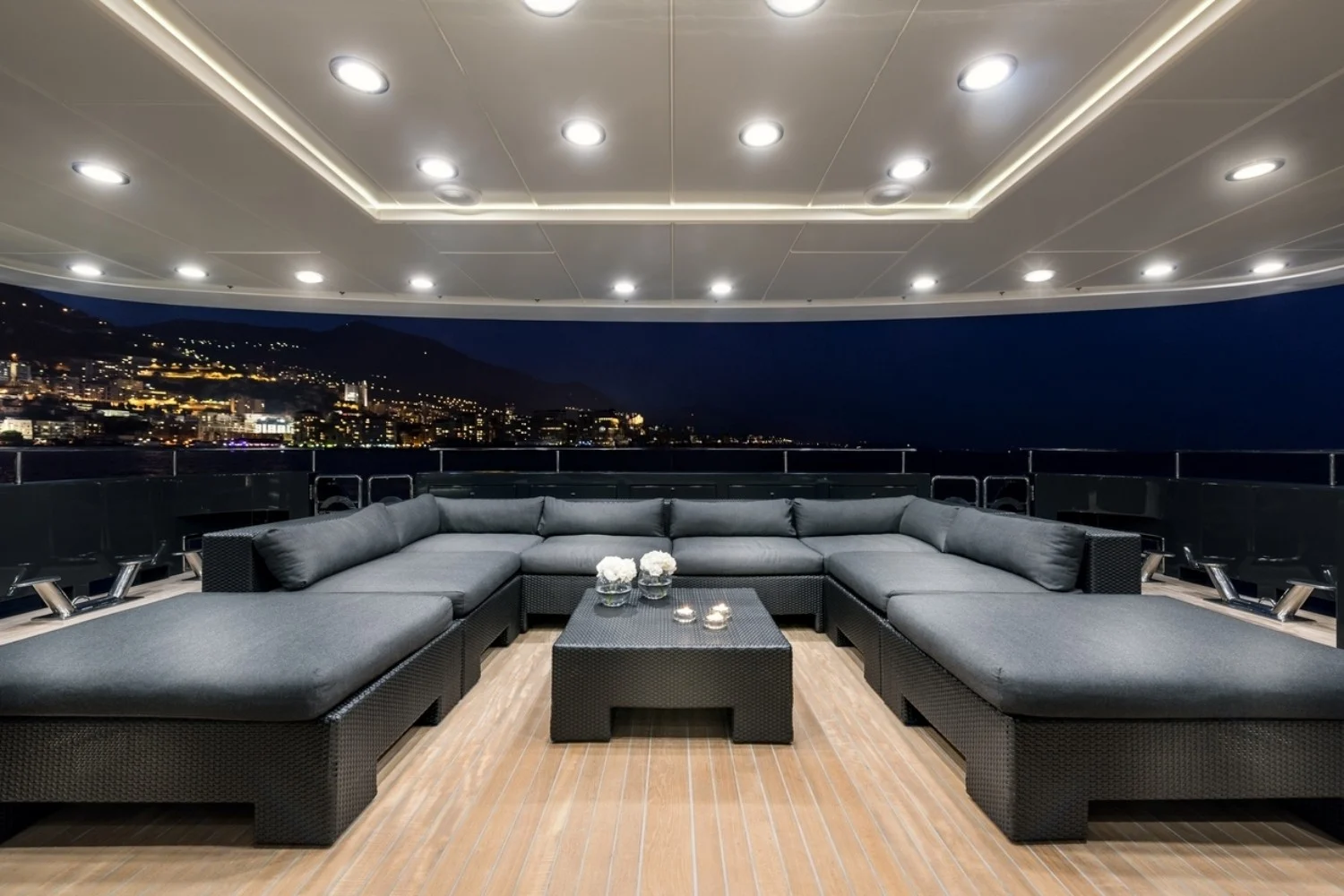 An image of Thanuja yacht