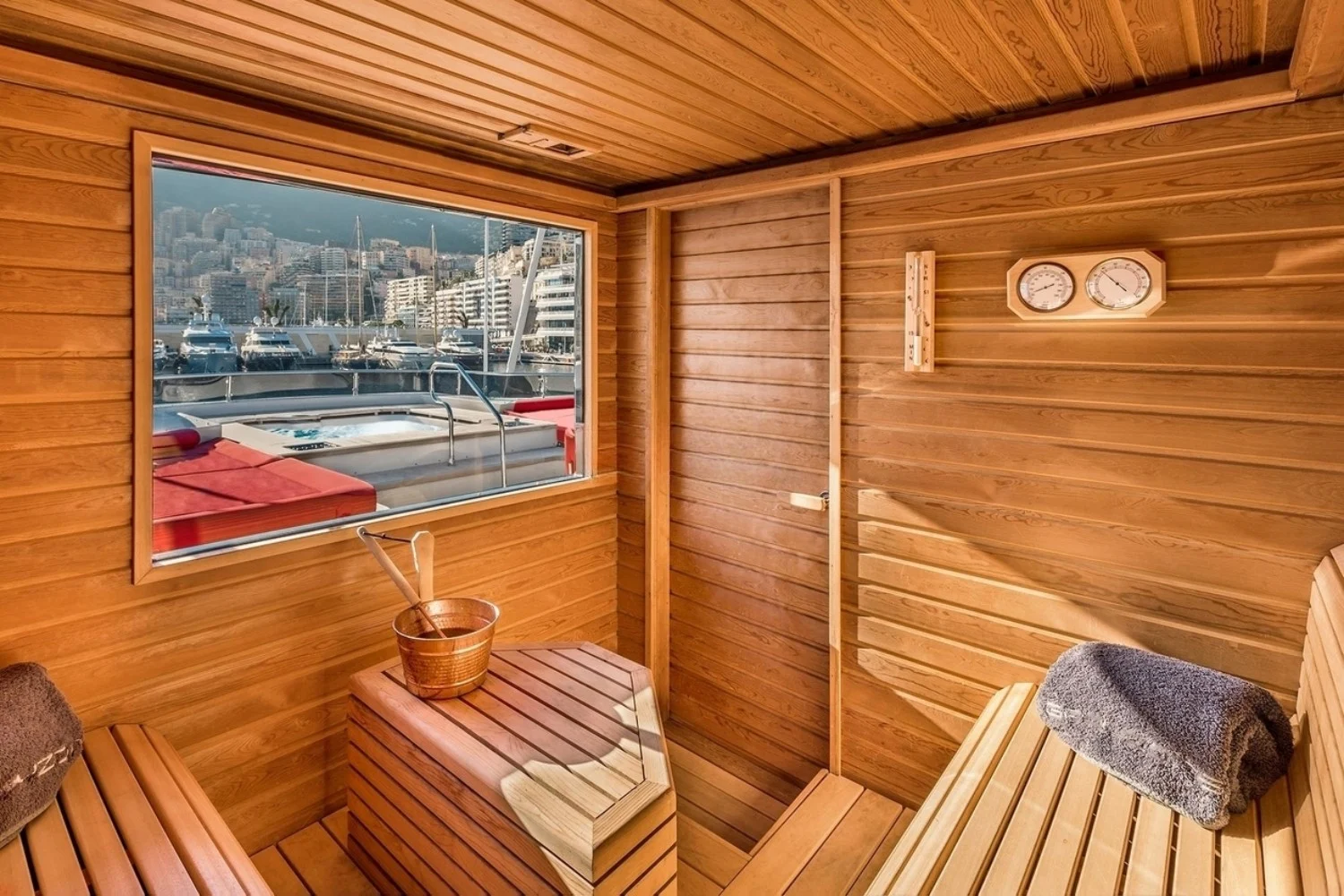 An image of Thanuja yacht