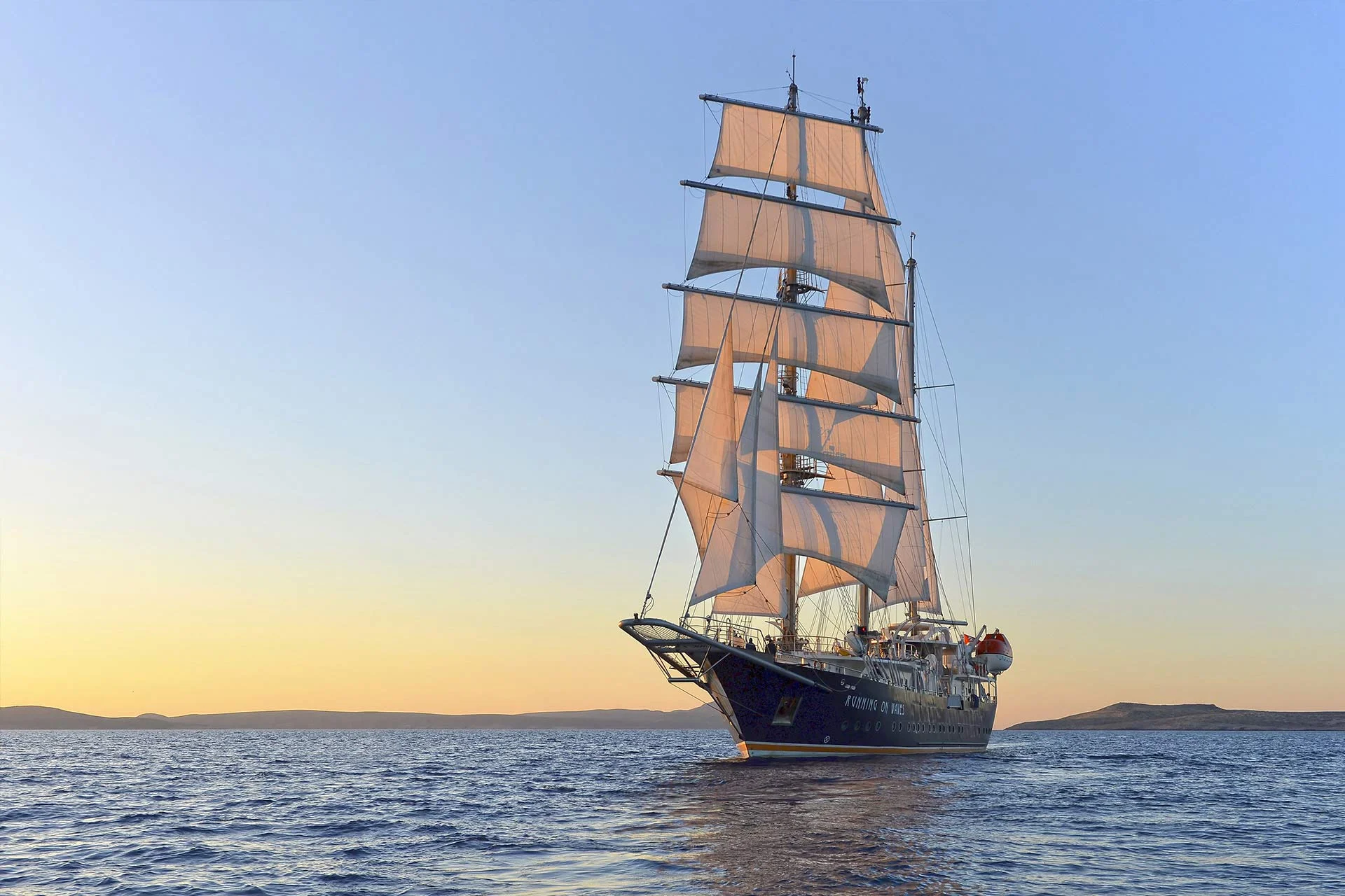 An image of Running On Waves yacht