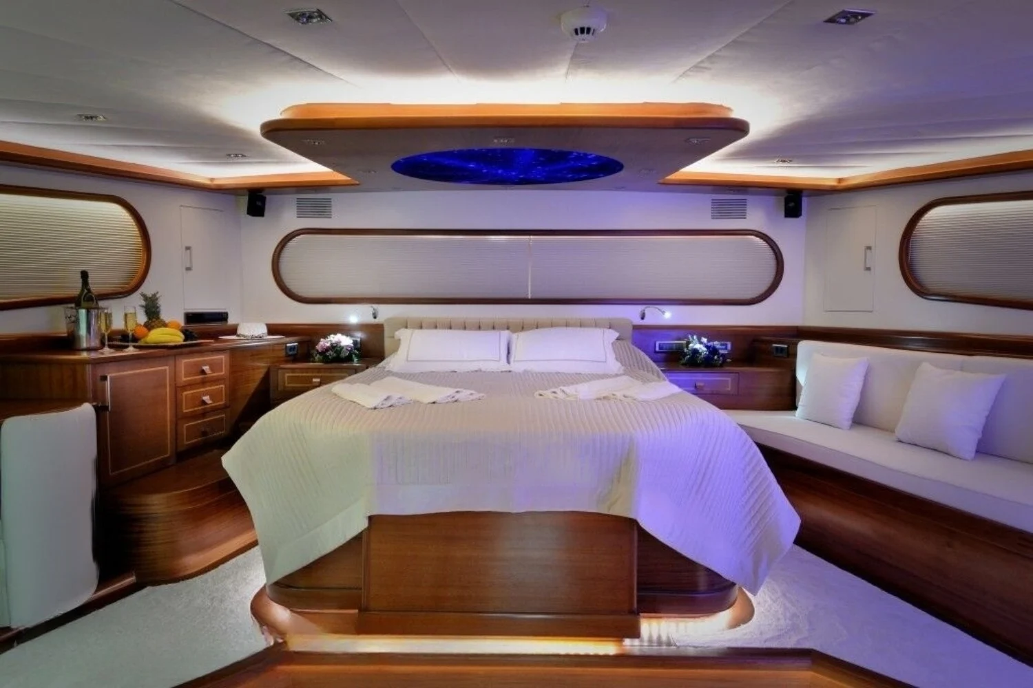 An image of Dolce Mare yacht