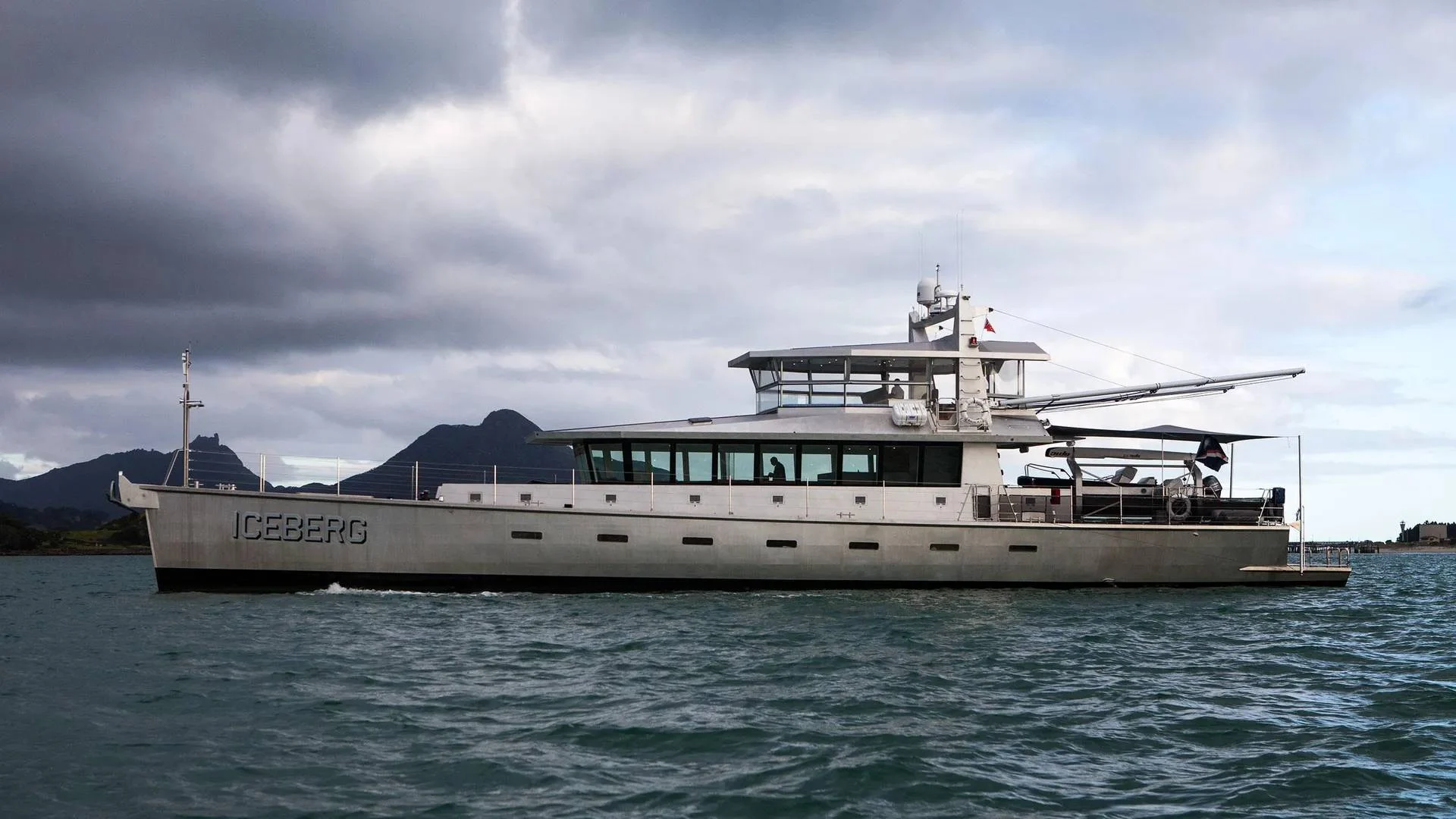 An image of Iceberg yacht