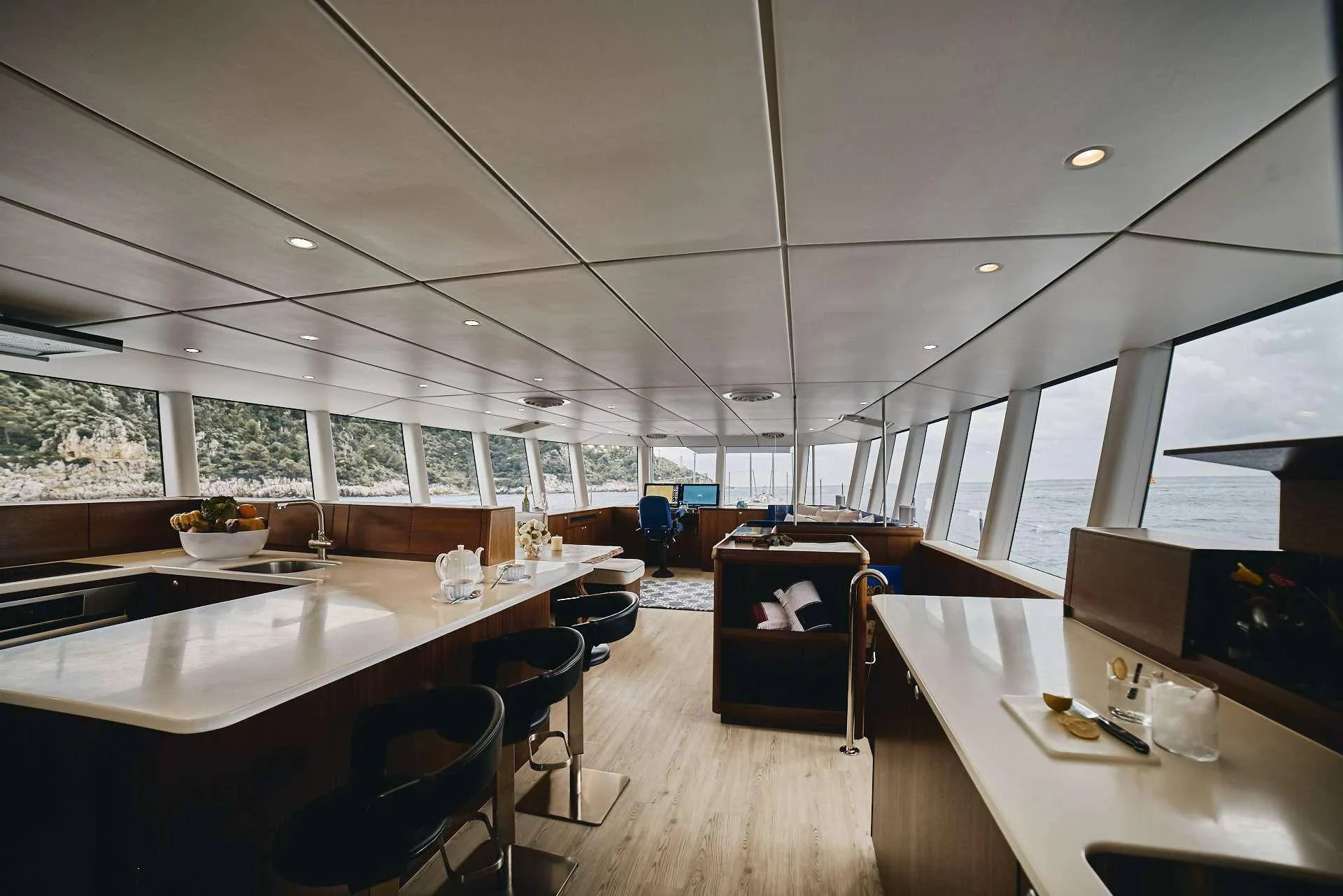 An image of Iceberg yacht