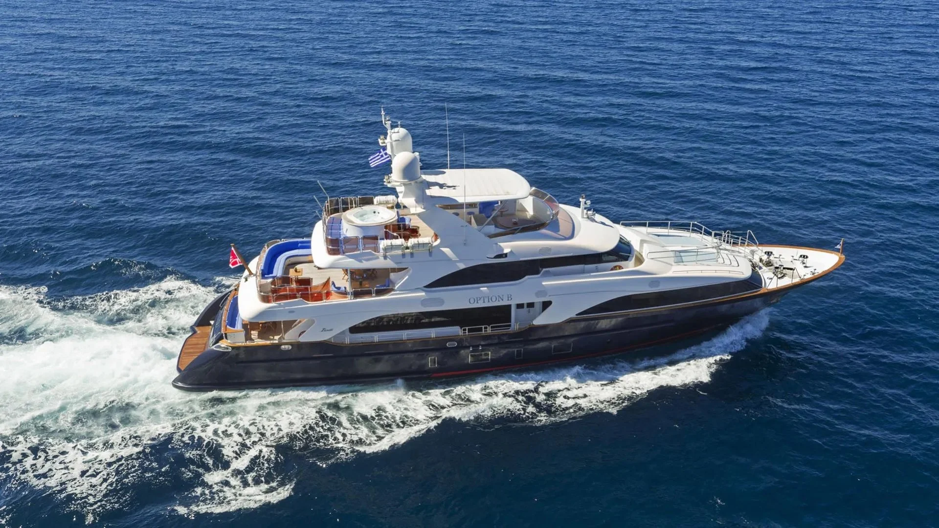 An image of Option B yacht
