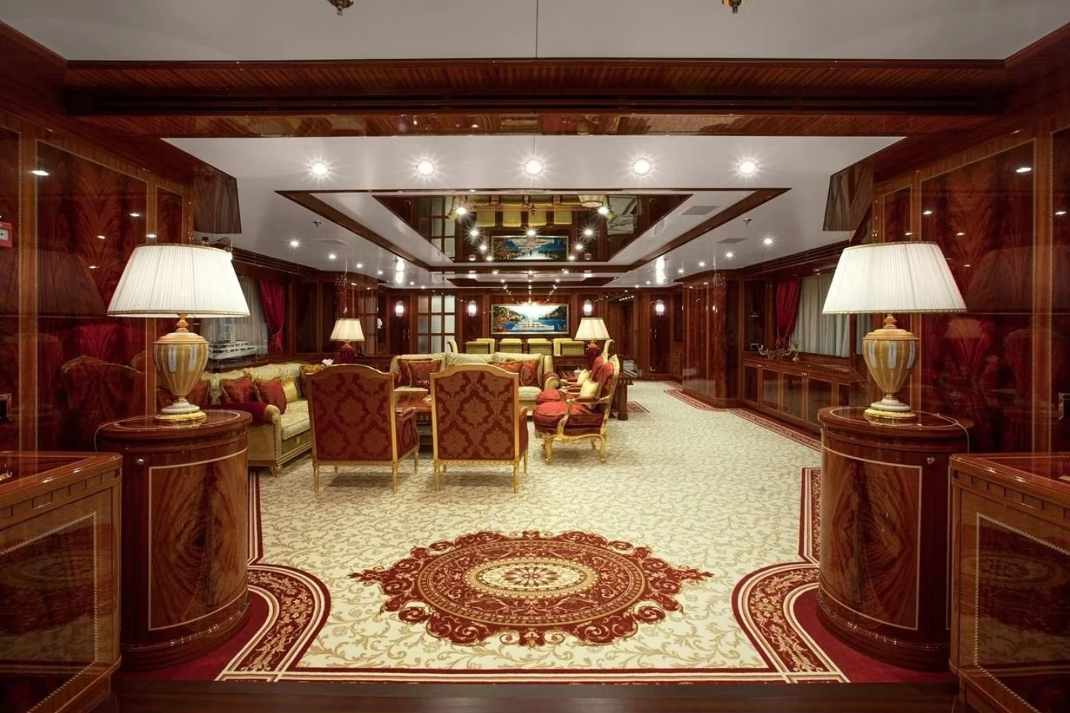 An image of Kadimo’s yacht