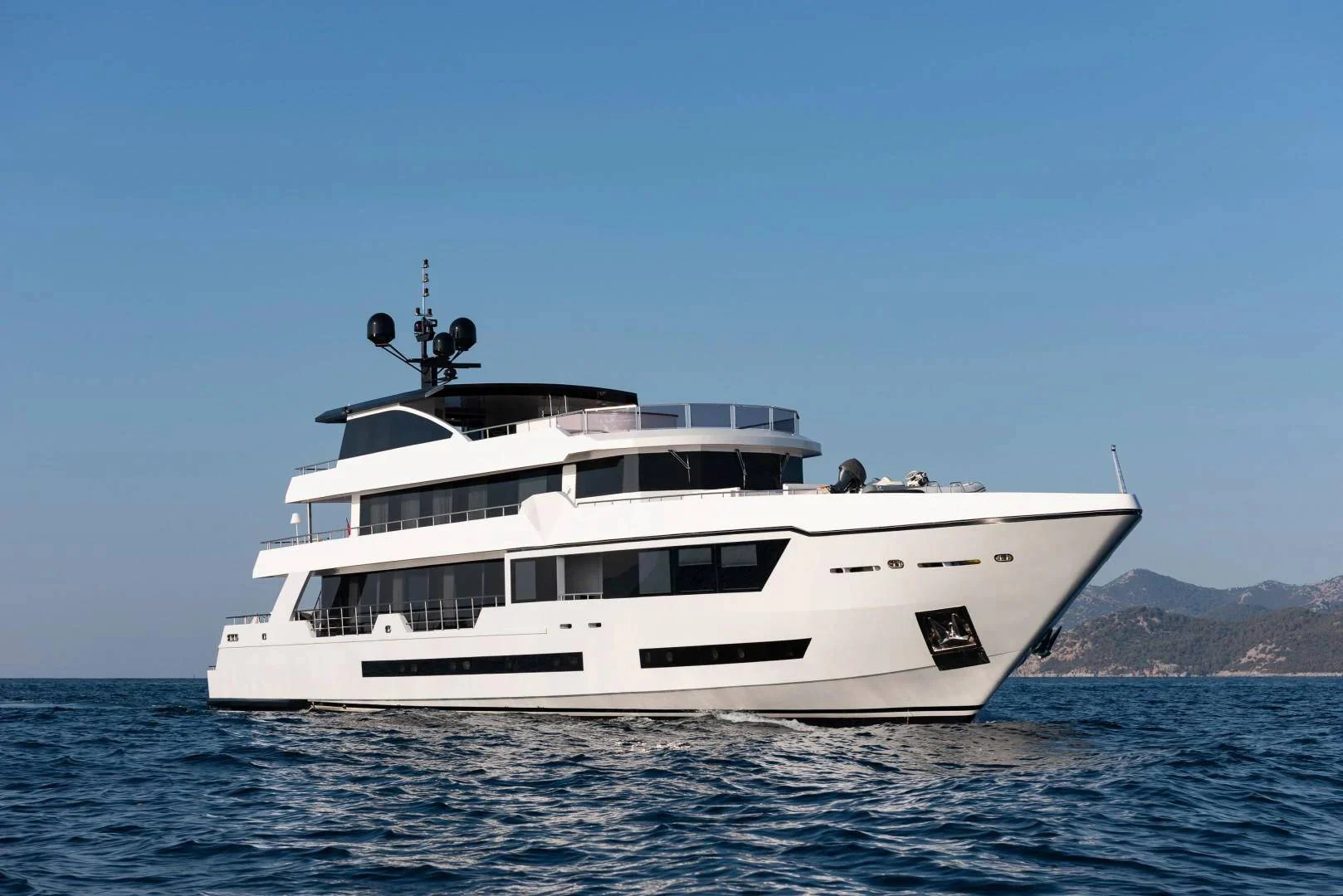 An image of Adamaris yacht