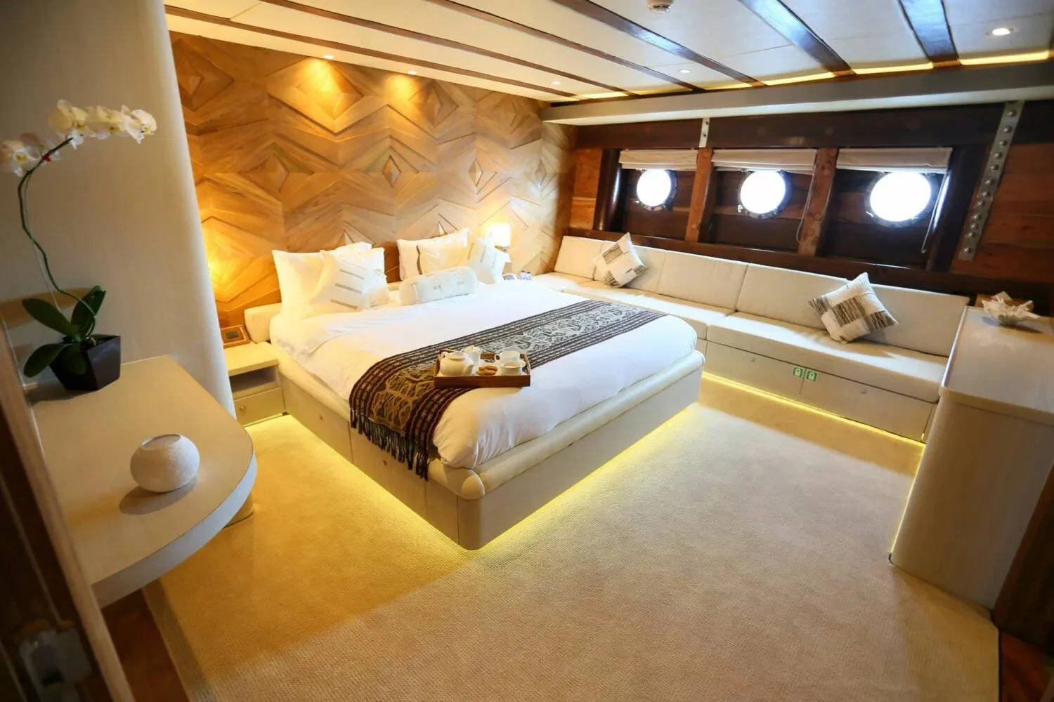 An image of Lamima yacht