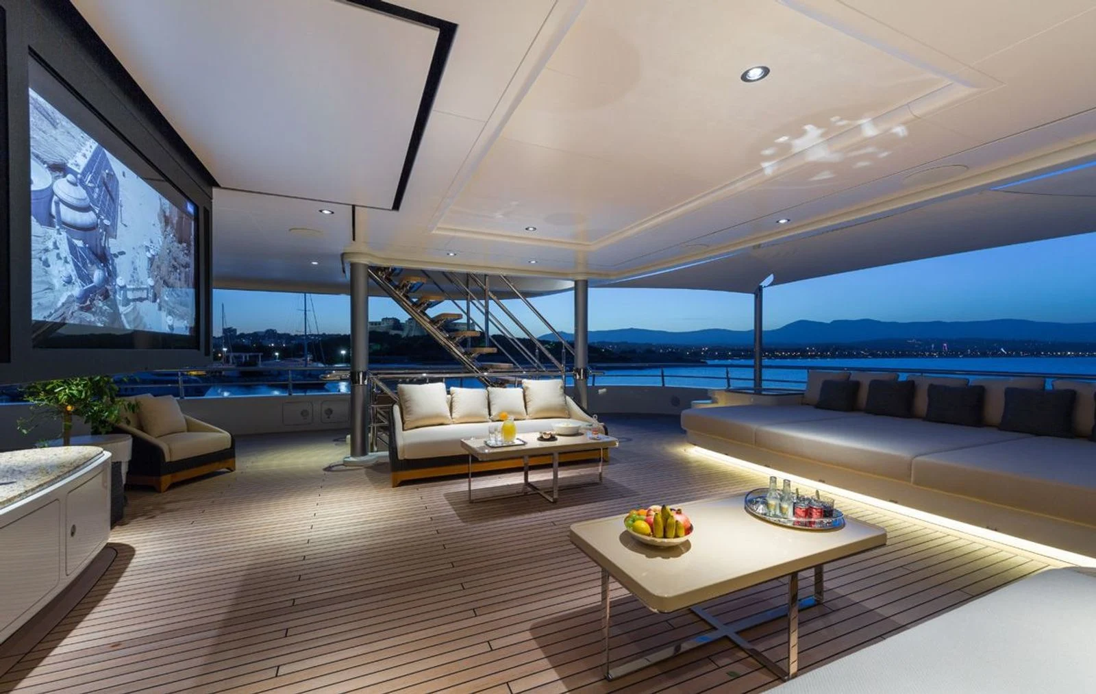 An image of Romea yacht