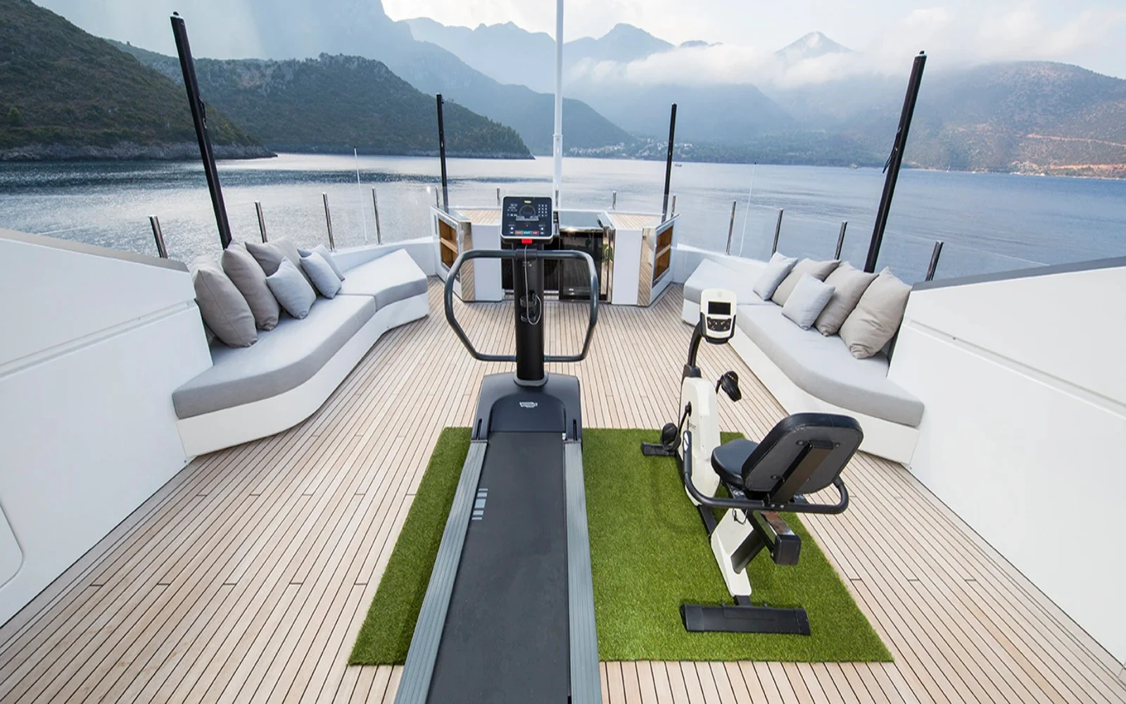 An image of Ouranos yacht