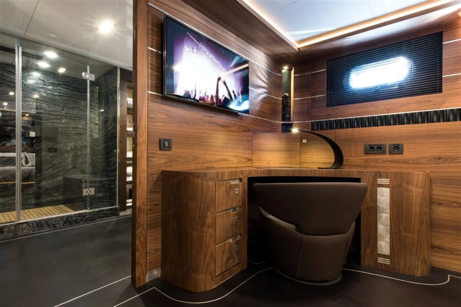 An image of Rox Star yacht