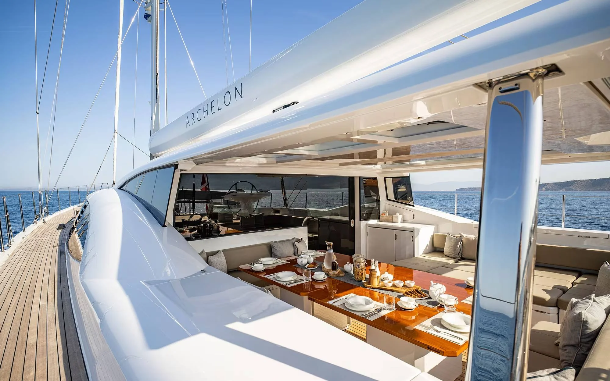 An image of Archelon yacht