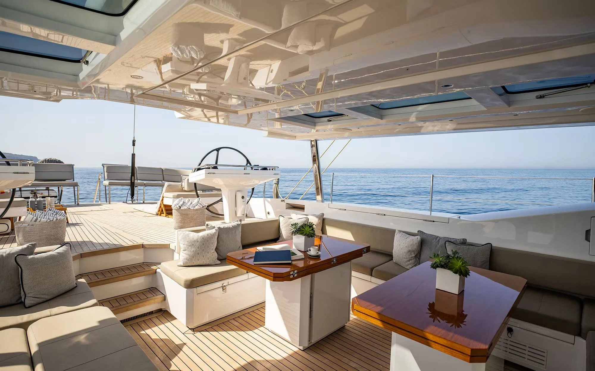 An image of Archelon yacht