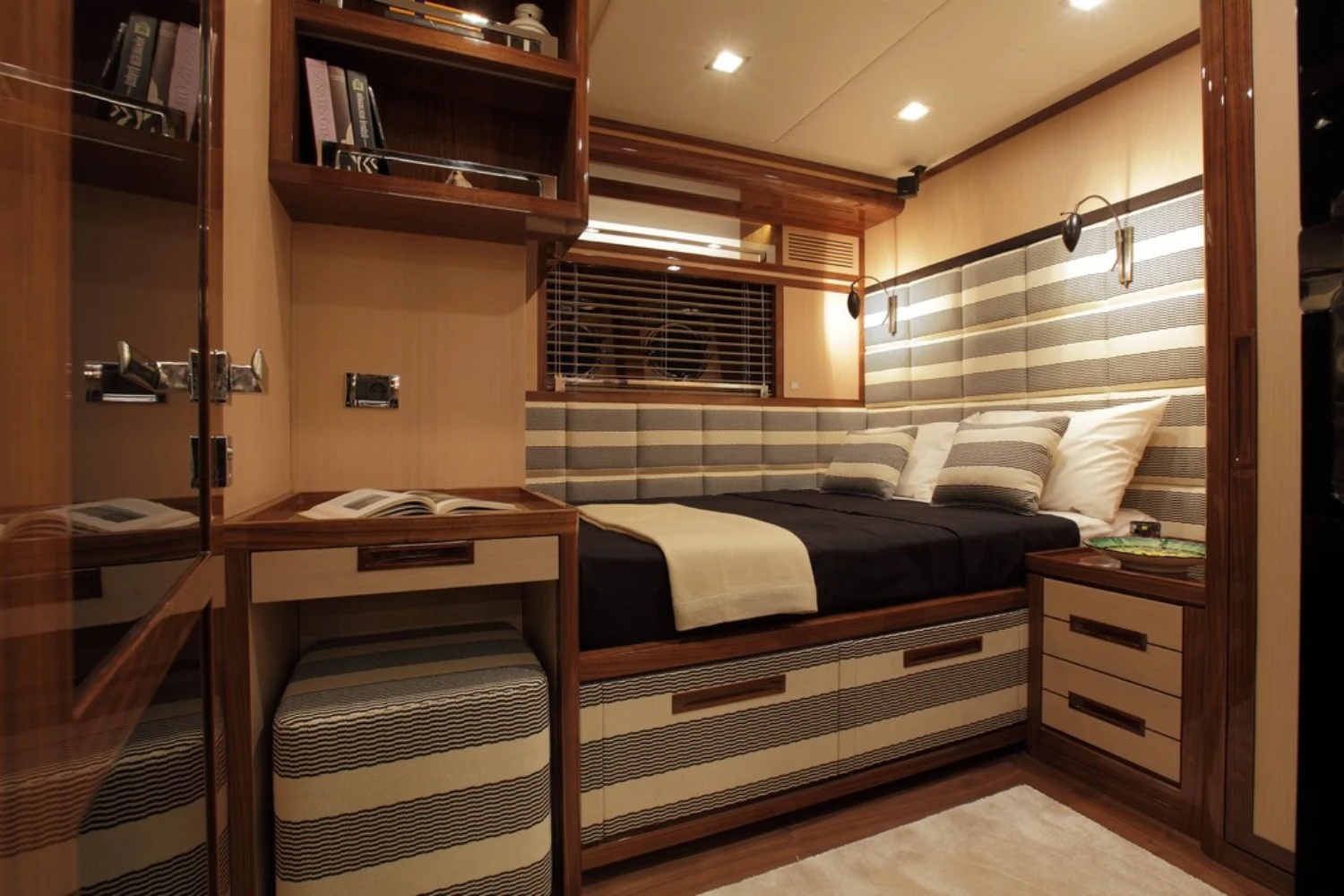 An image of Vay yacht