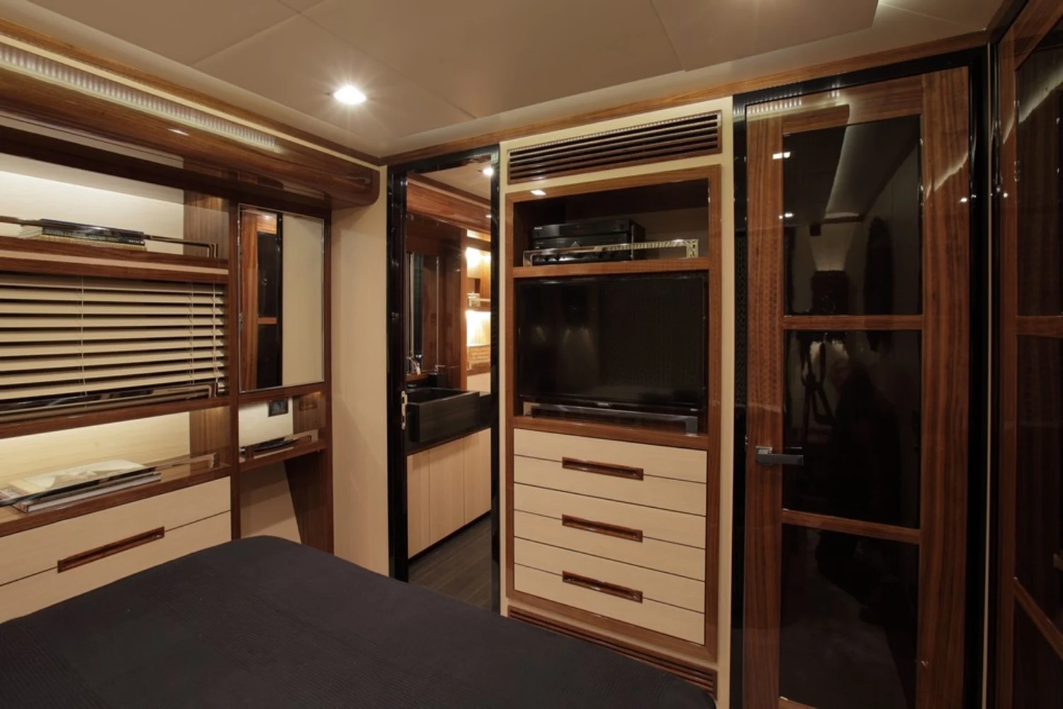 An image of Vay yacht