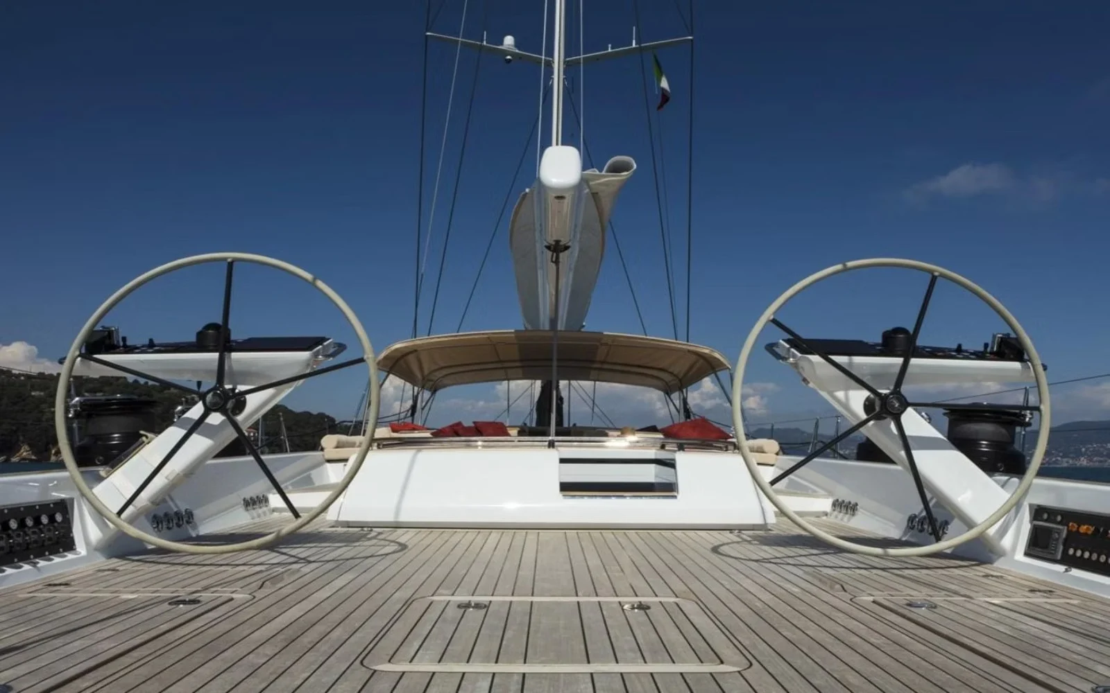 An image of Crossbow yacht