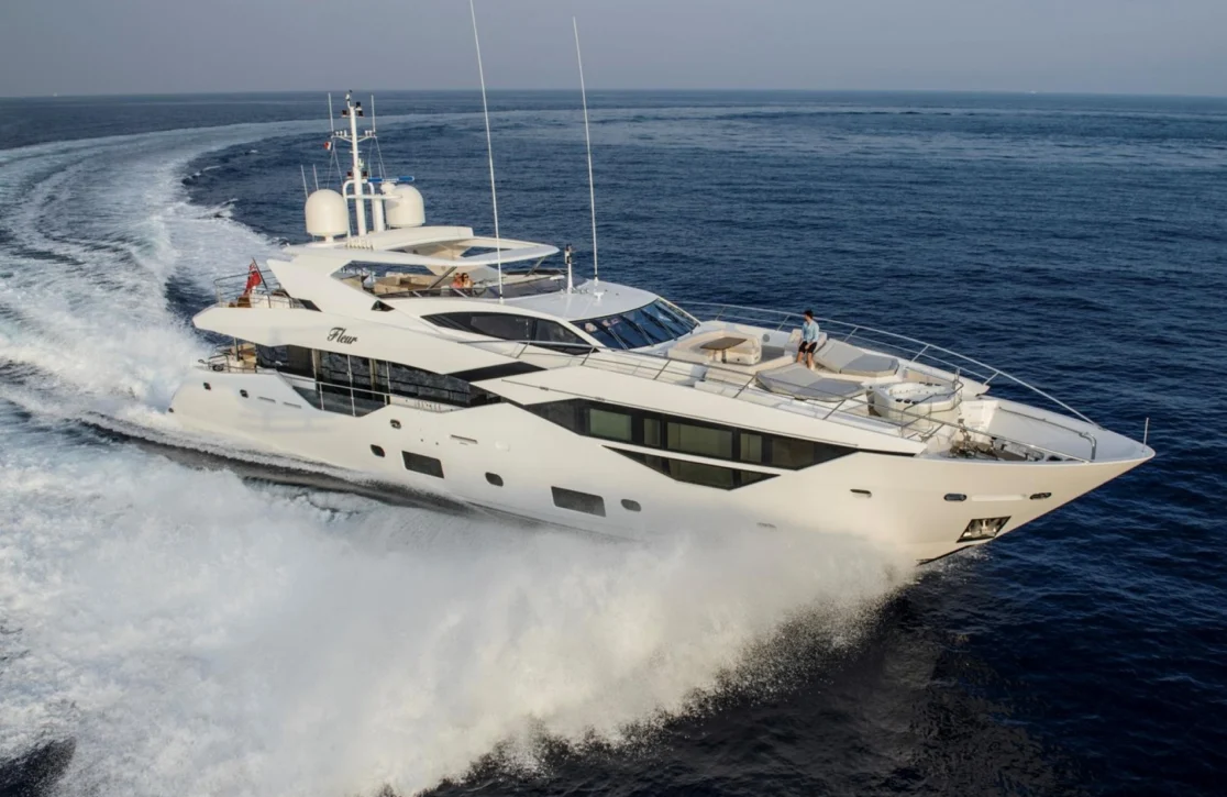 An image of Fleur yacht