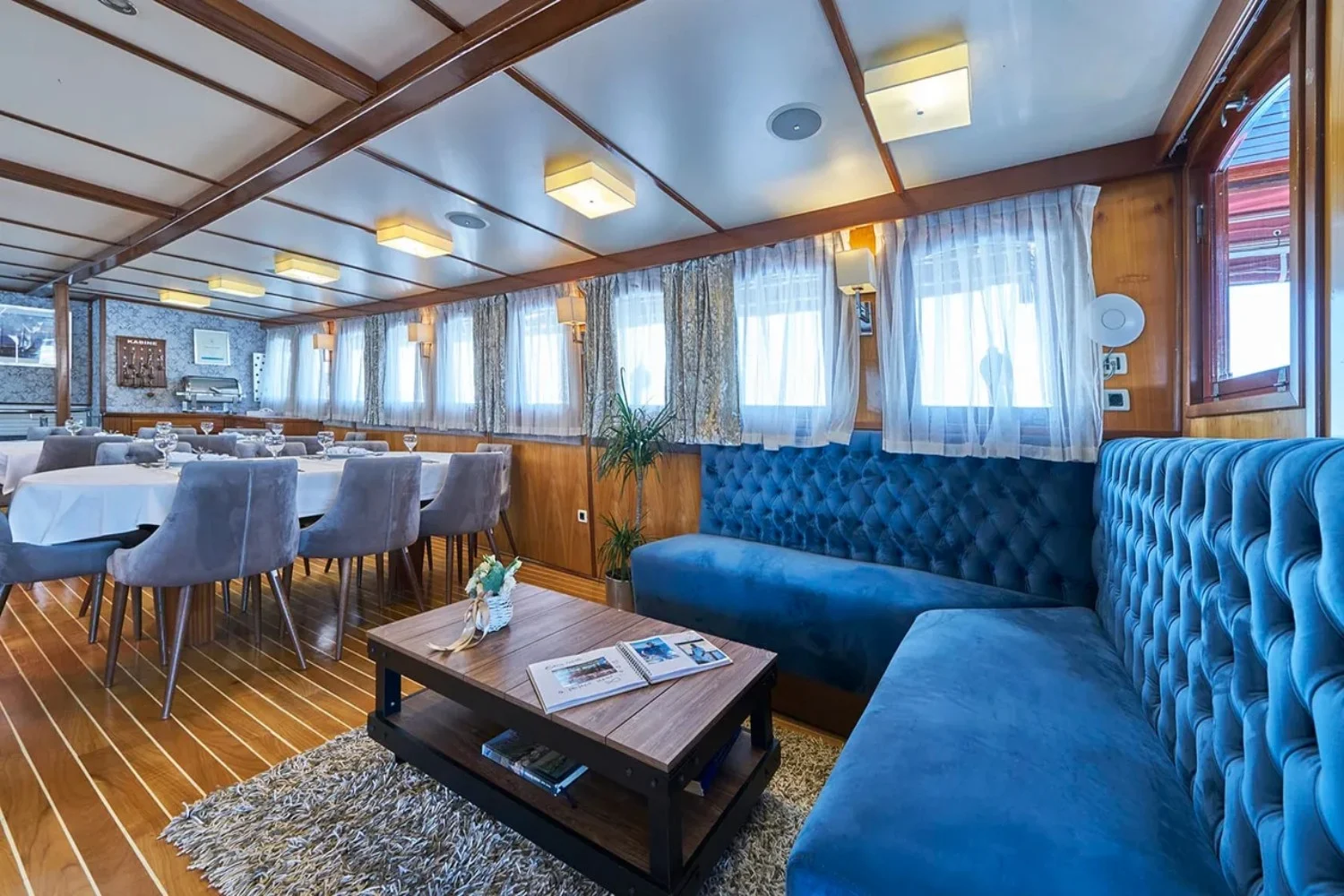 An image of Amorena yacht