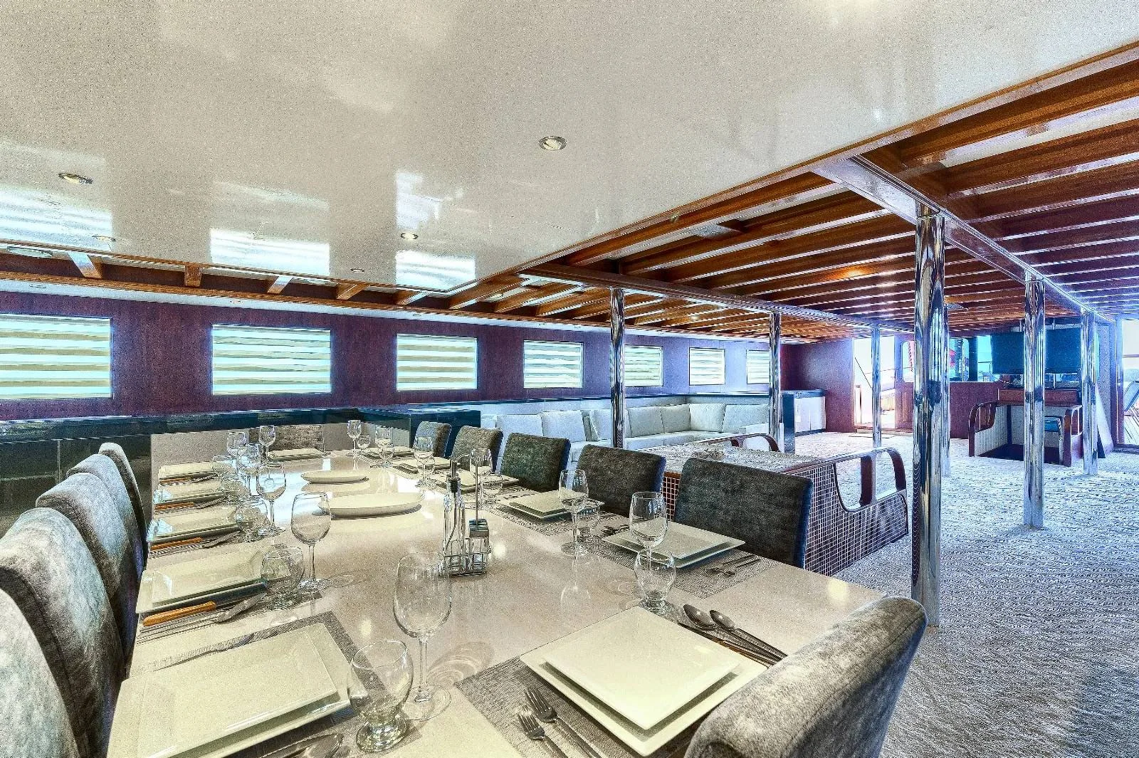 An image of Elara 1 yacht