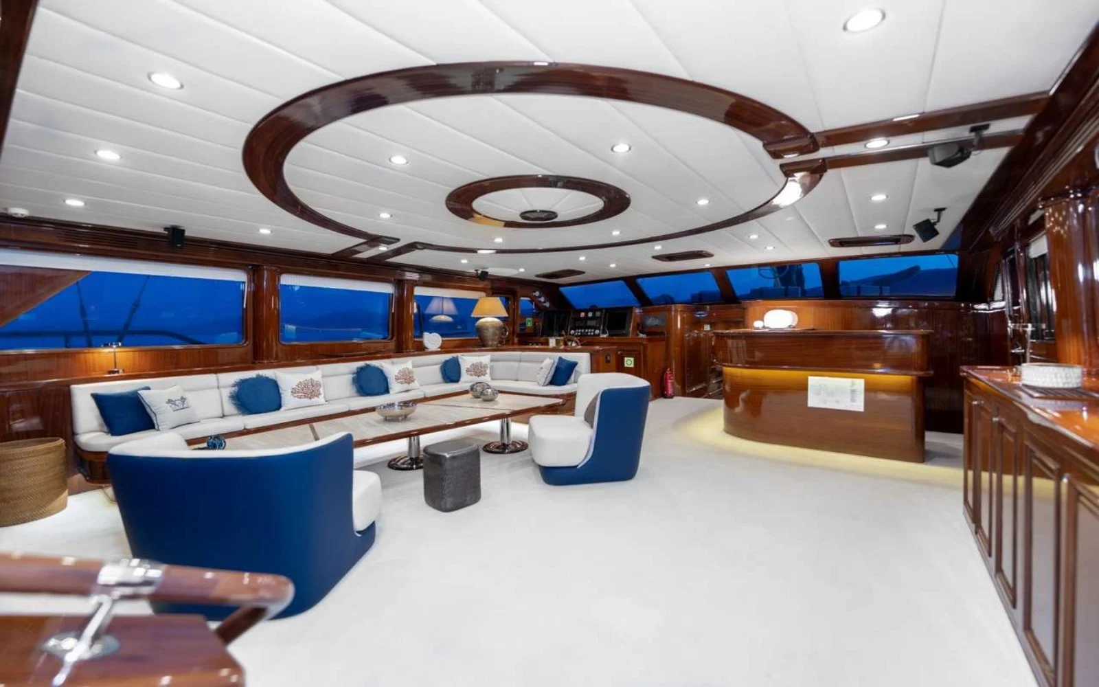An image of Performance Fee yacht
