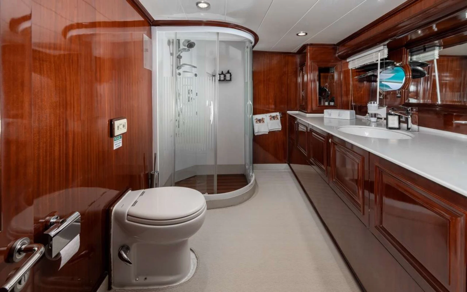 An image of Performance Fee yacht