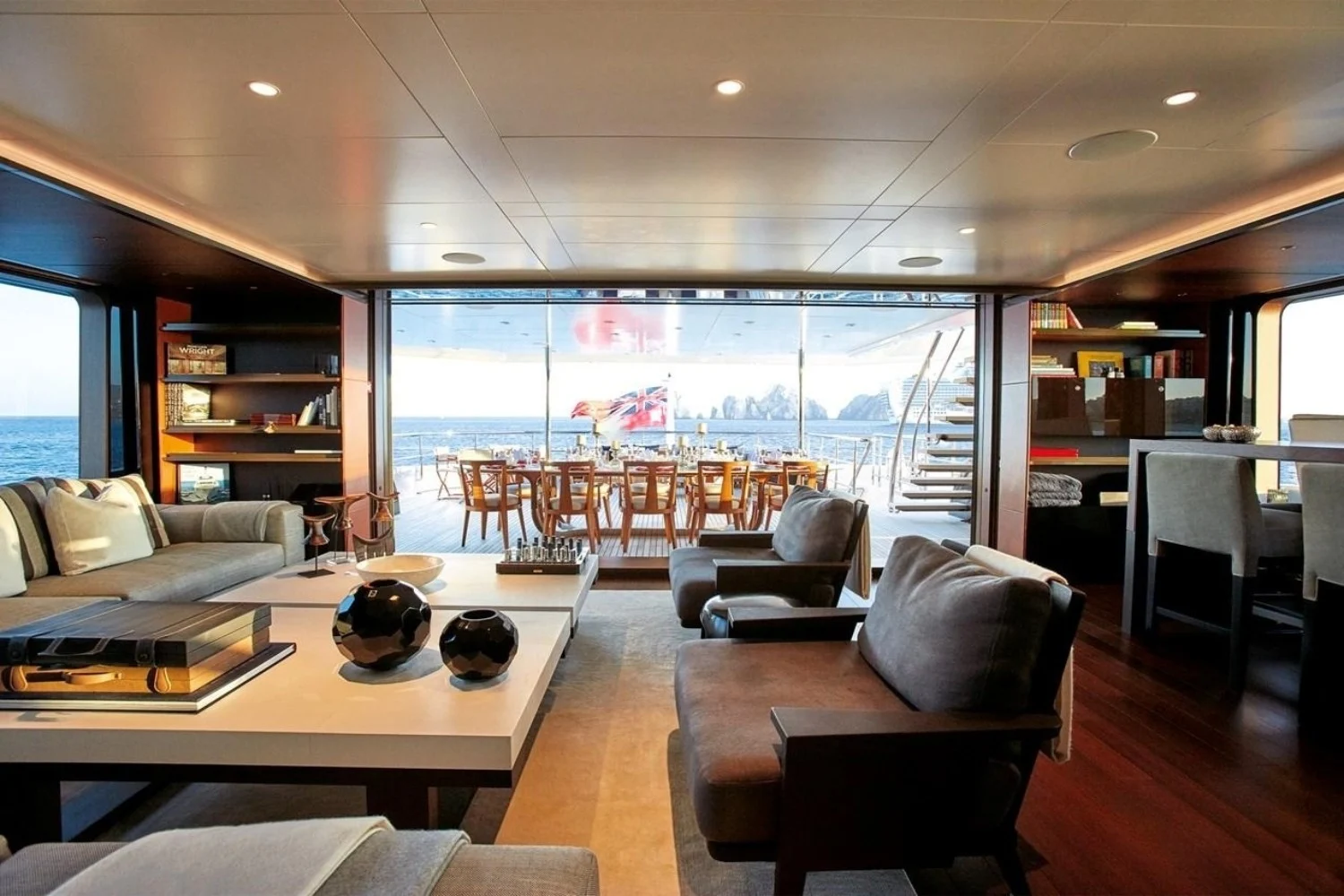 An image of Hallo yacht