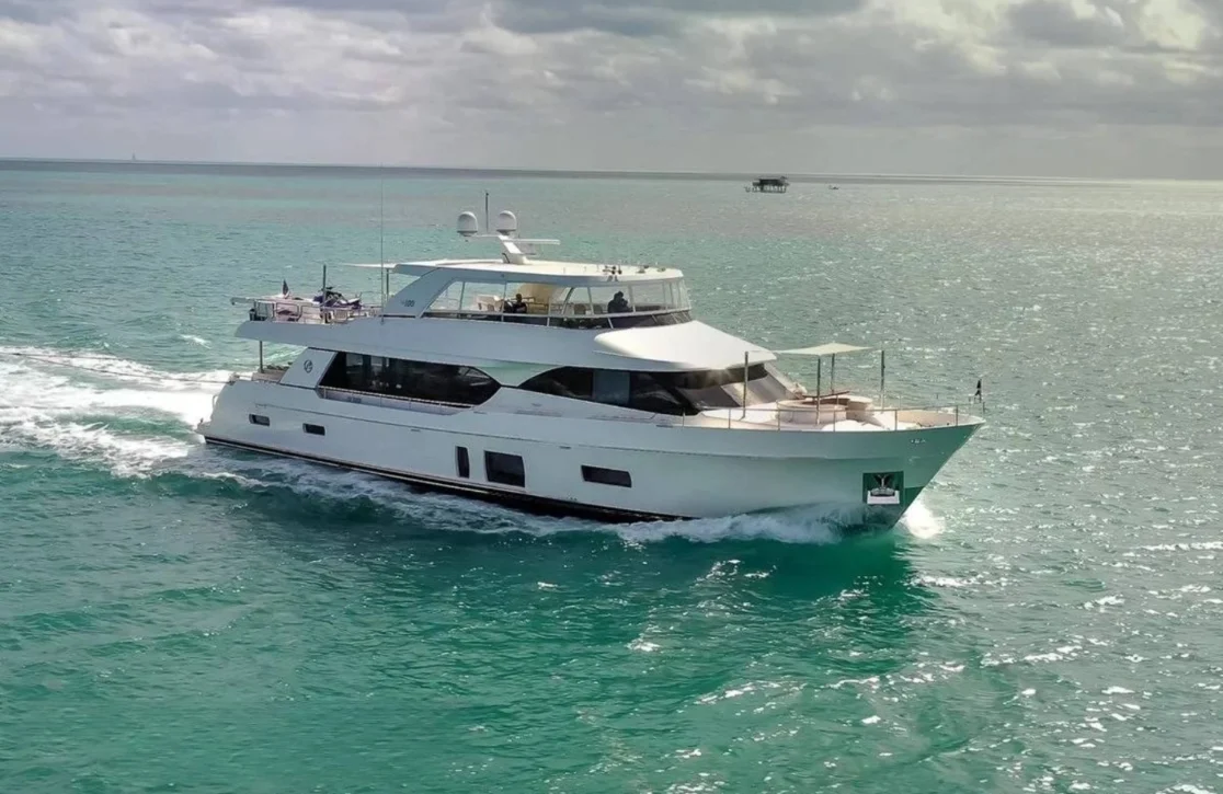 An image of Iridescence yacht