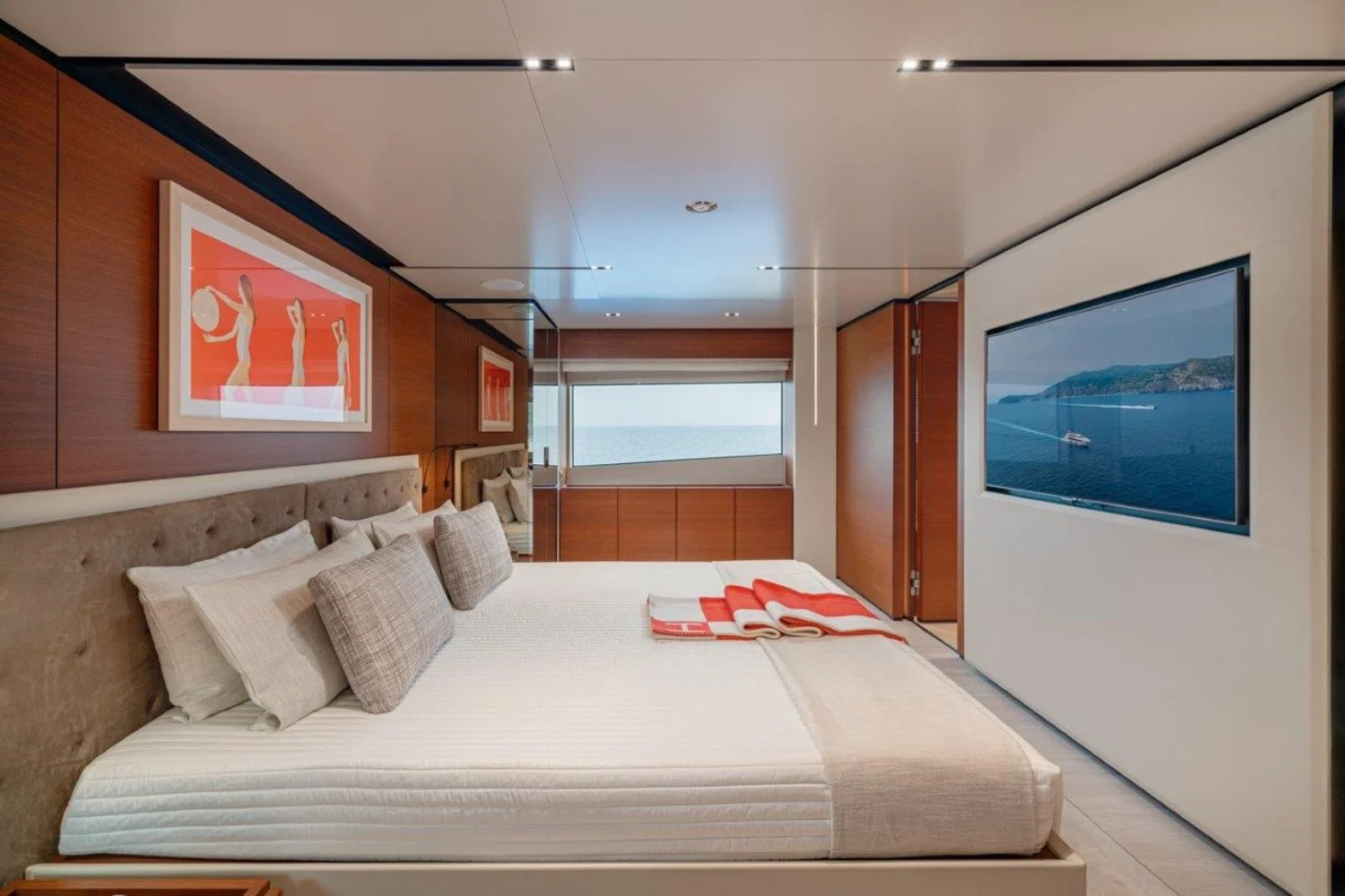 An image of Diana II yacht