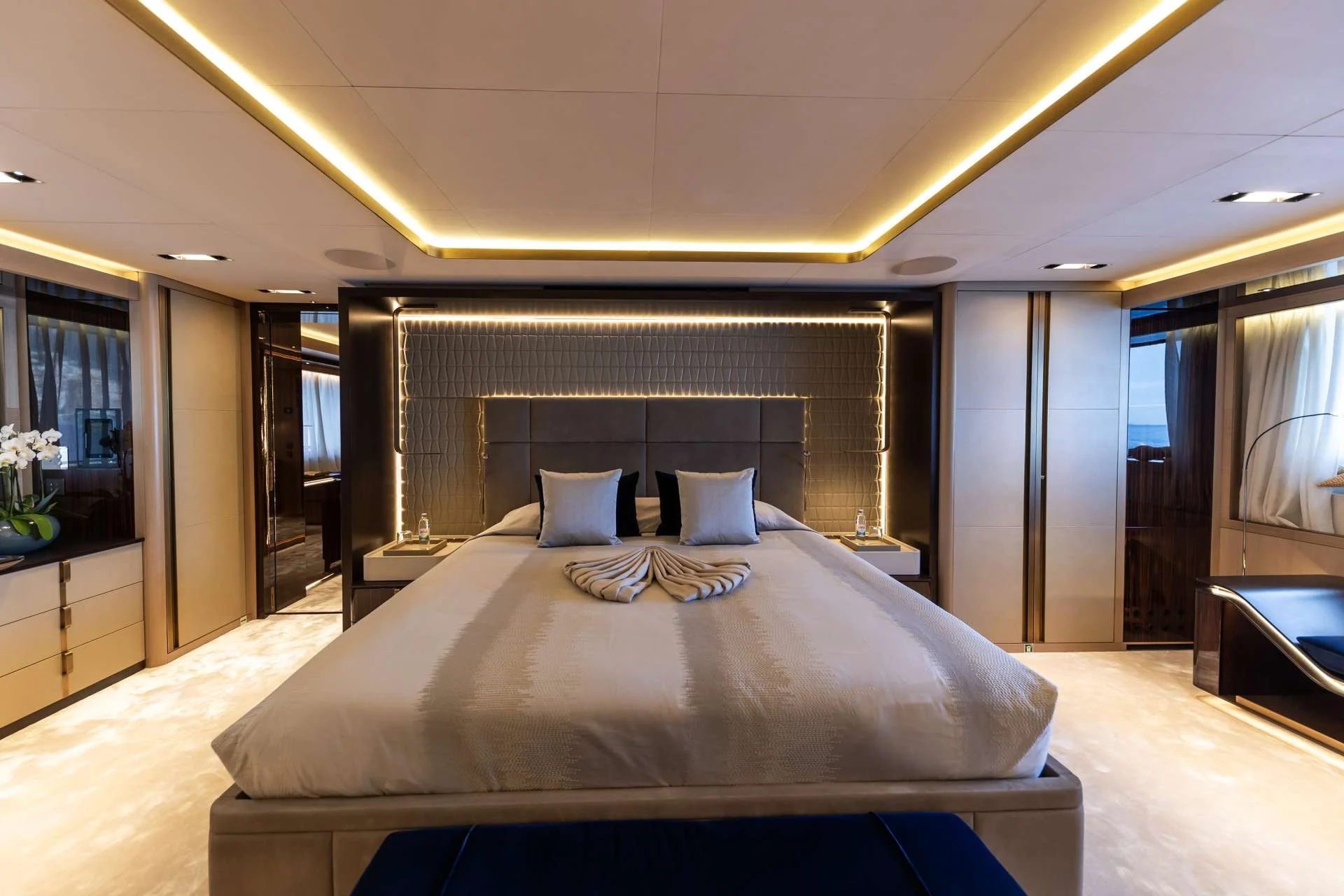 An image of Aily yacht