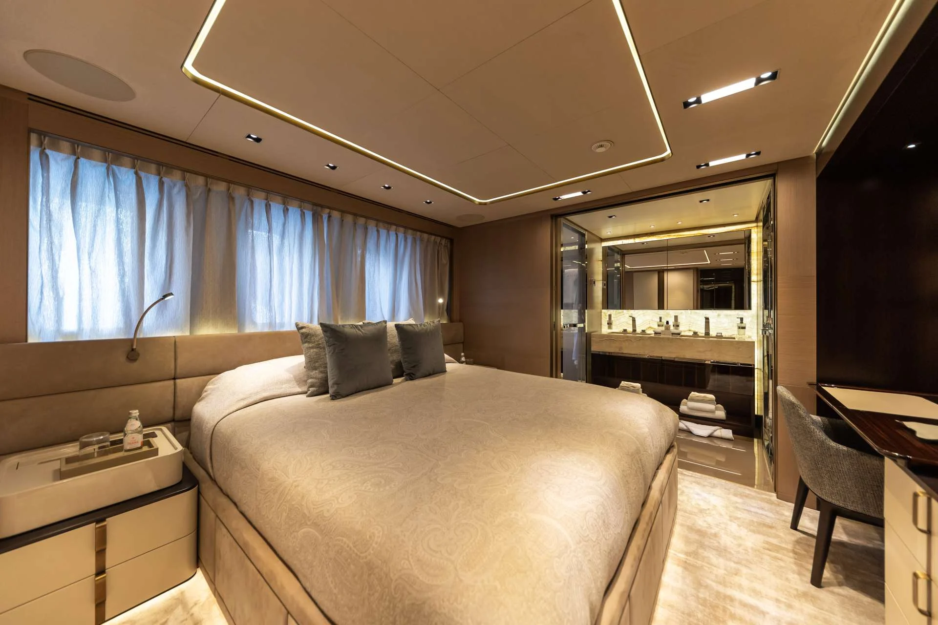 An image of Aily yacht