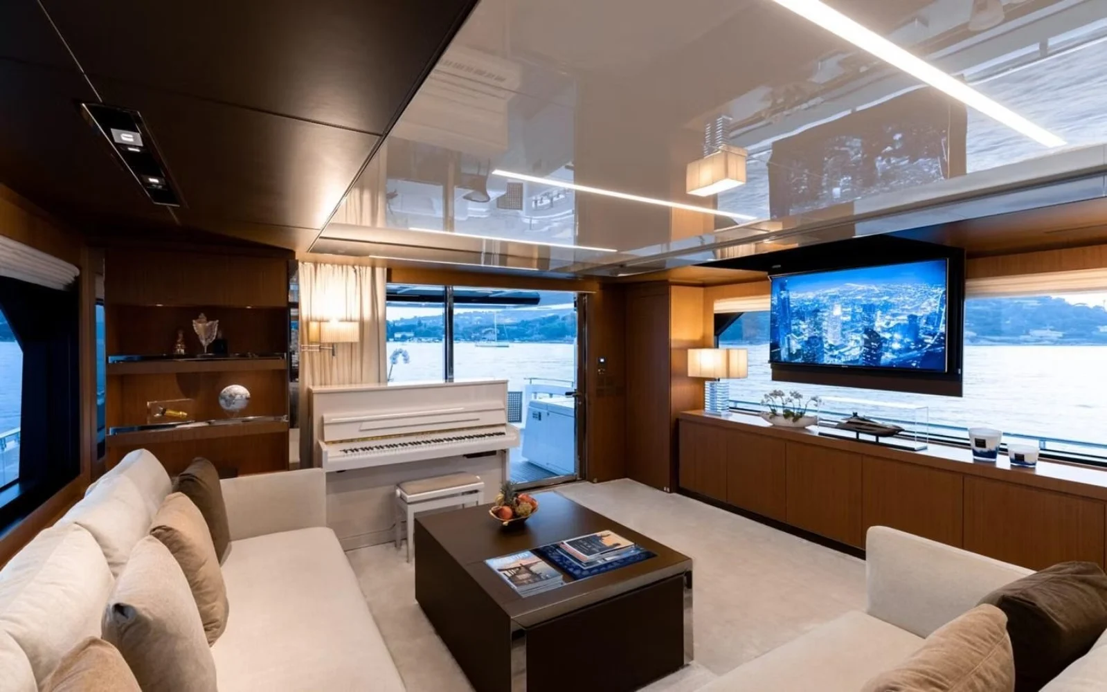 An image of Raph Seven yacht