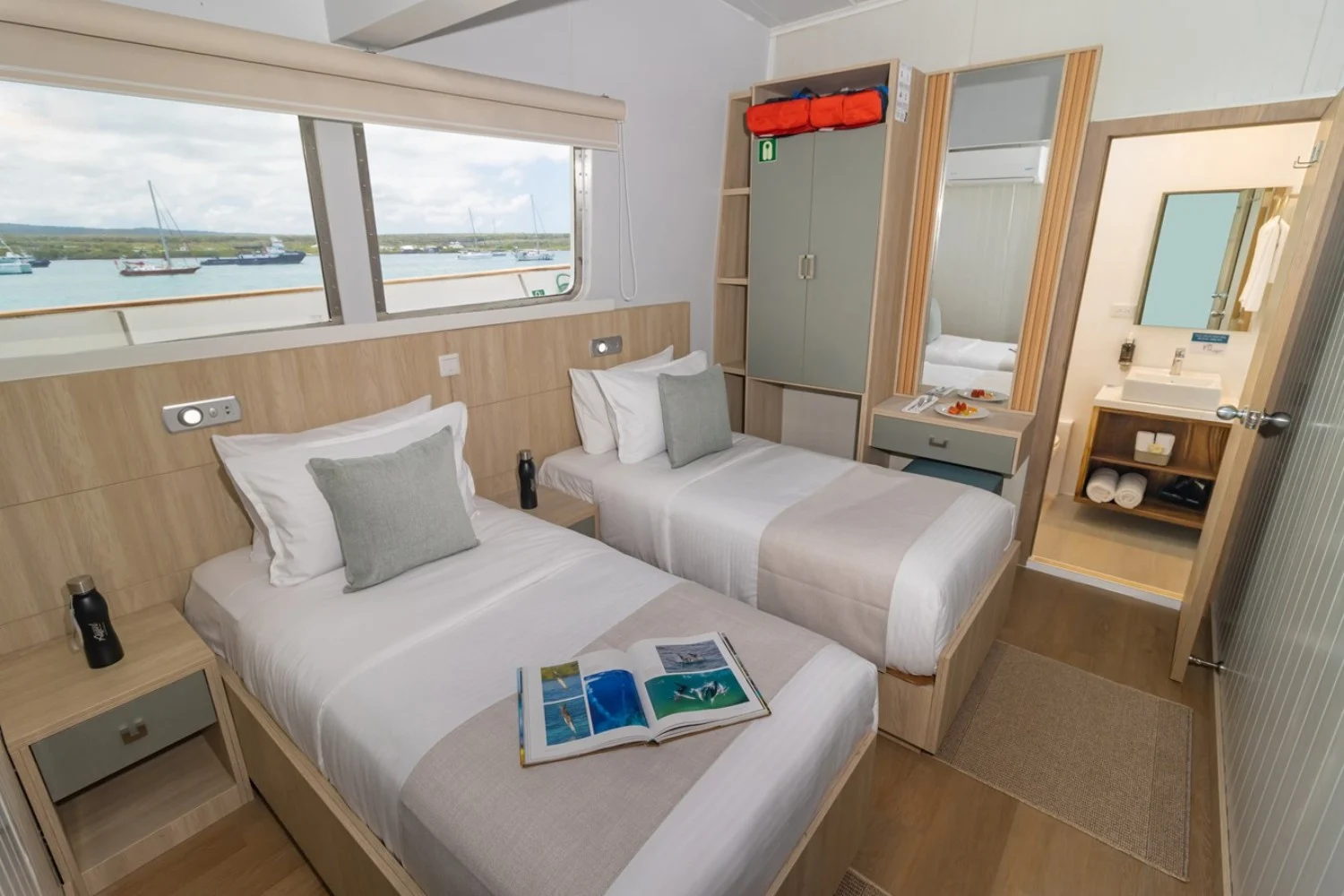 An image of Galapagos Angel yacht