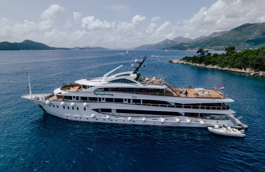 An image of Symphony yacht