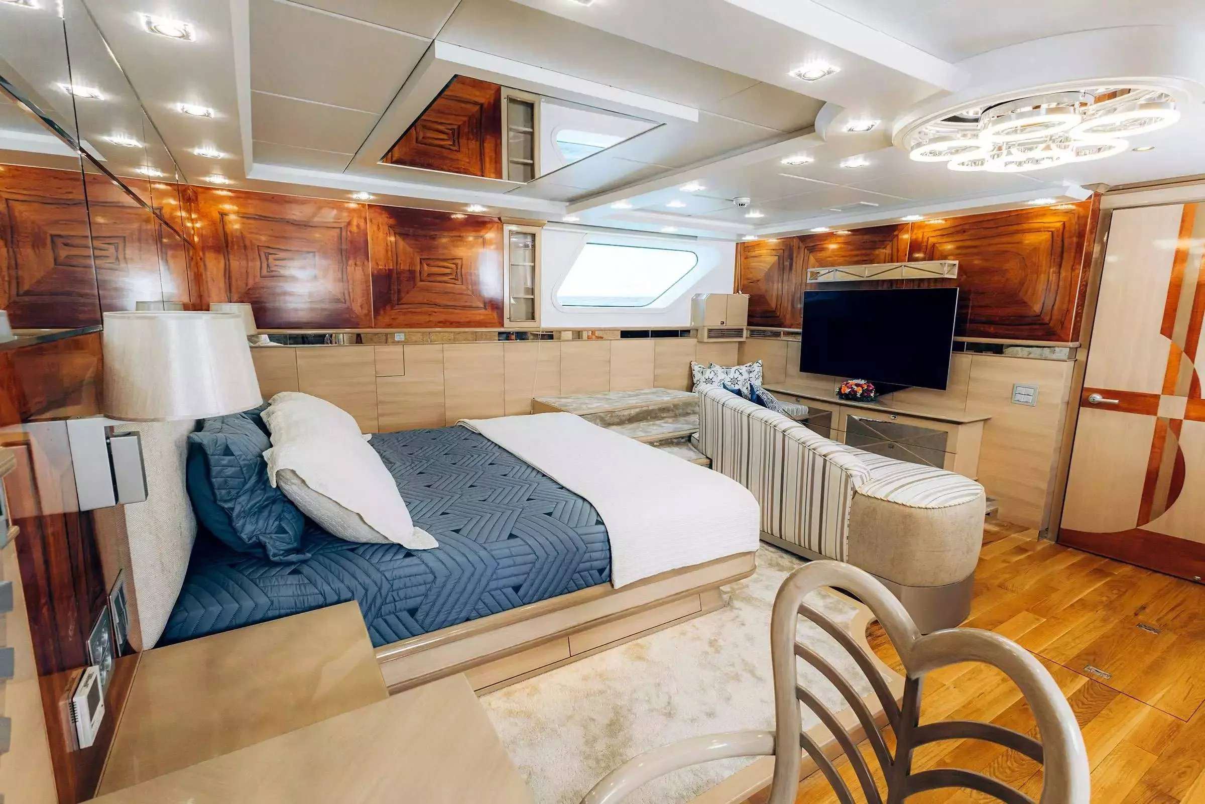 An image of Destiny yacht
