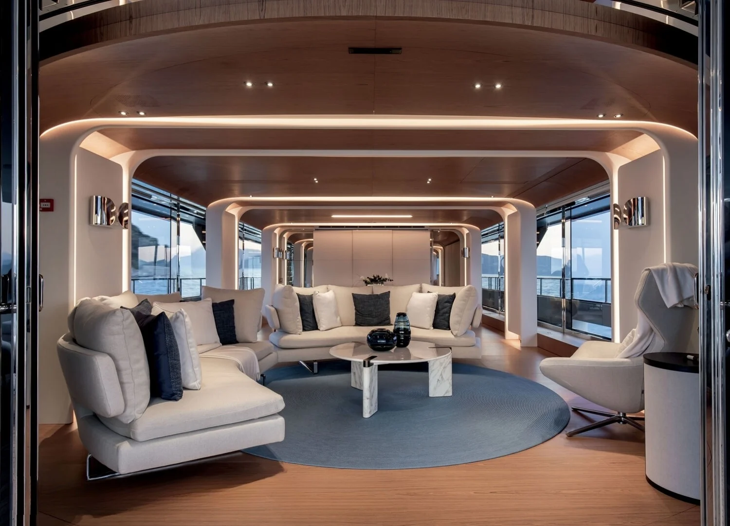 An image of Legend yacht