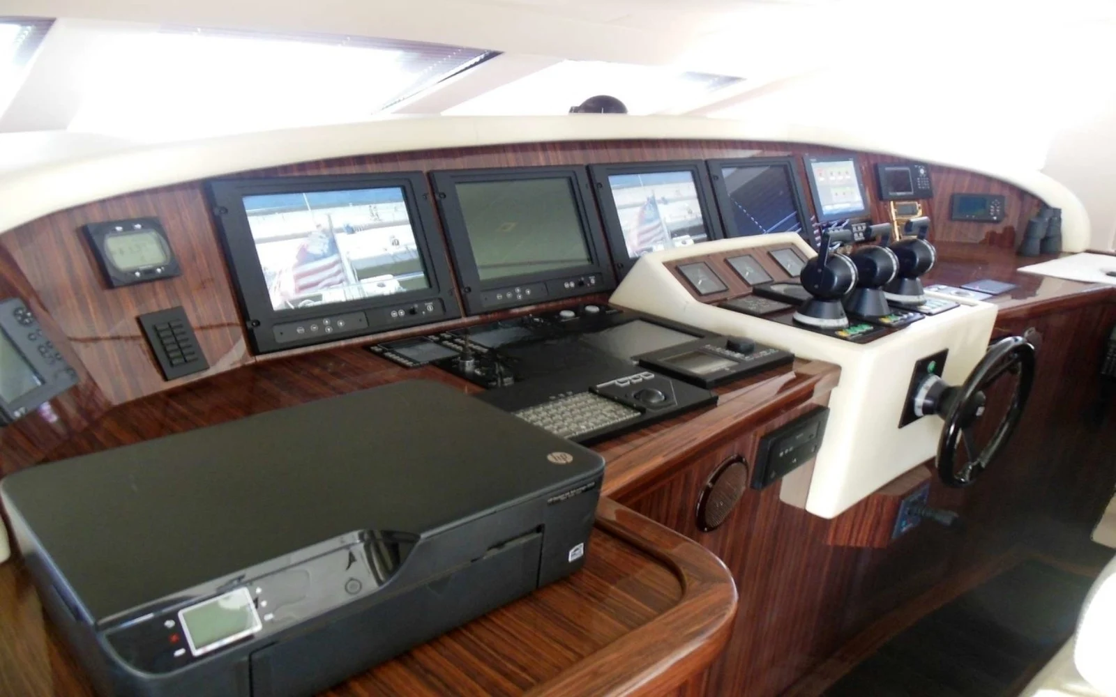 An image of White Pearl yacht