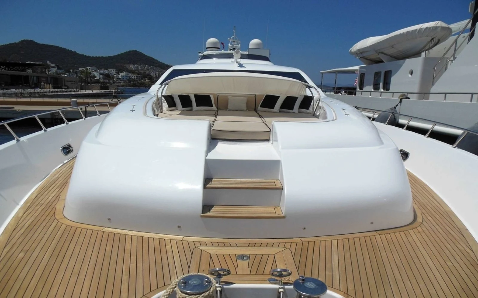 An image of White Pearl yacht