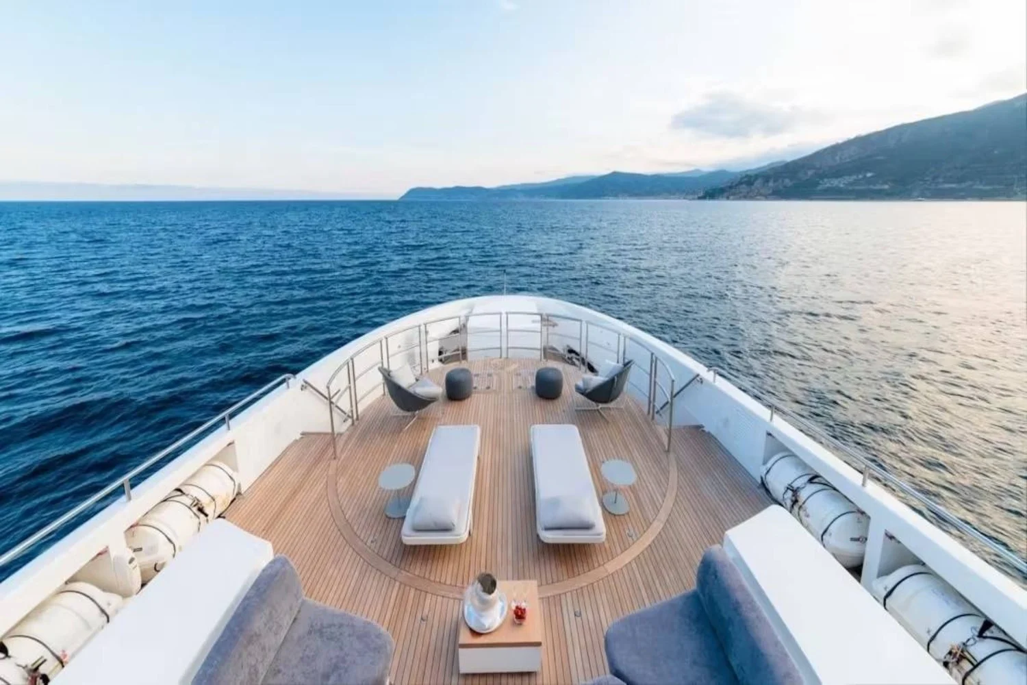 An image of Pearl yacht