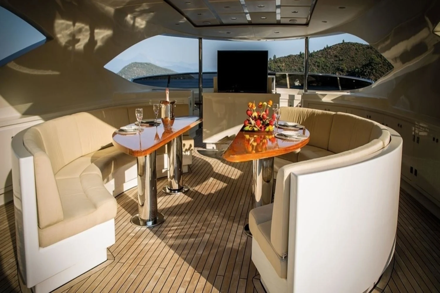 An image of Steel yacht