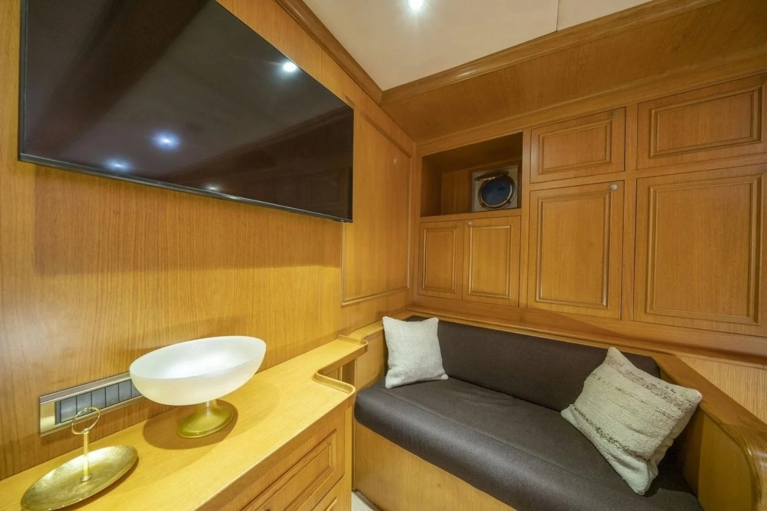 An image of Babylon yacht