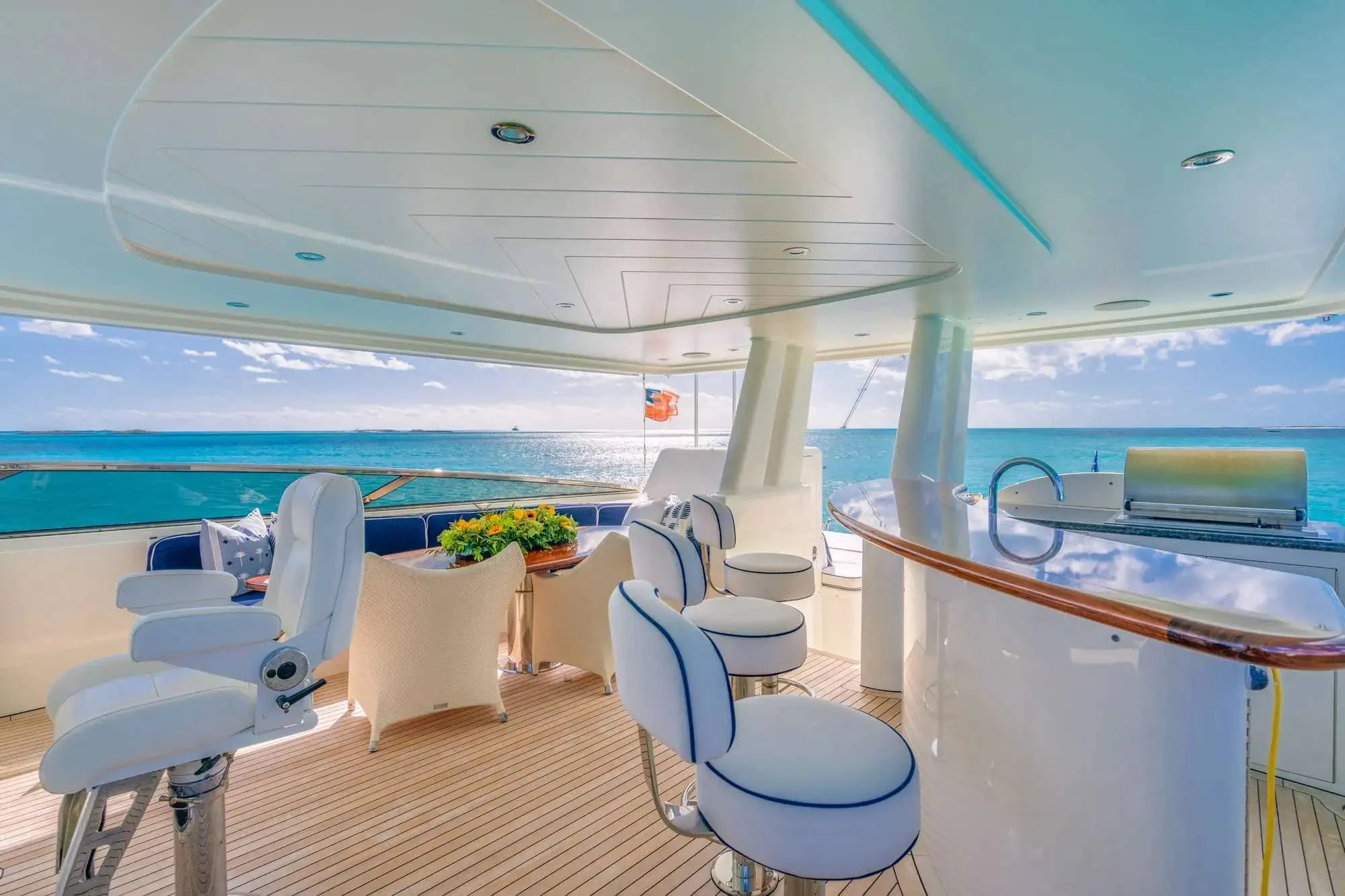An image of Lucky Lady yacht