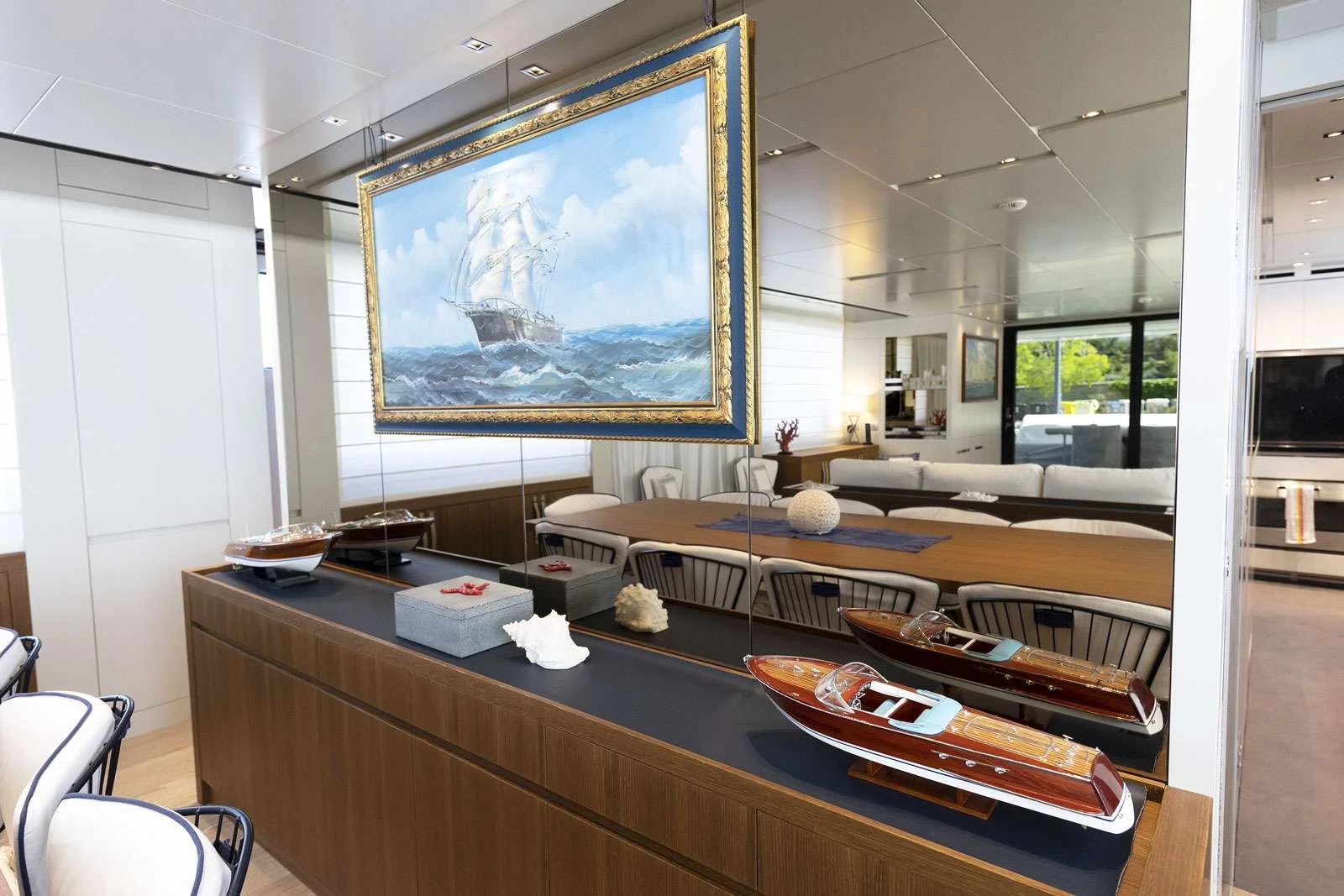 An image of Vittoria yacht