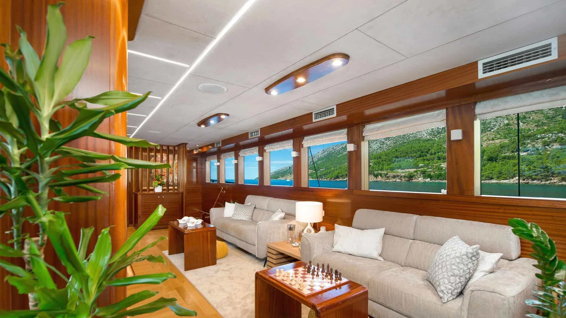 An image of Son De Mar yacht