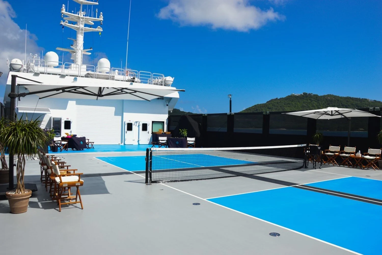 An image of Wayfinder yacht