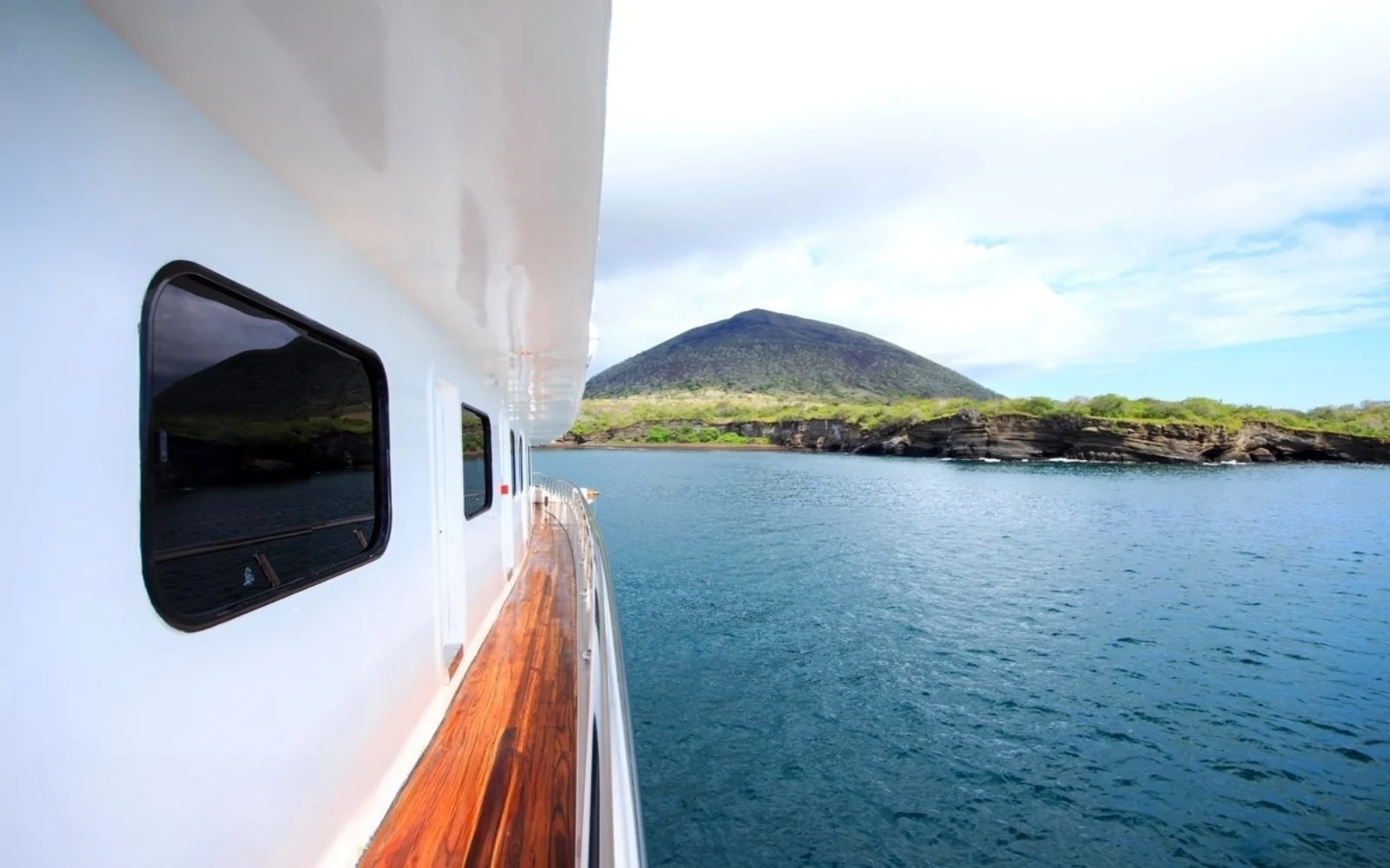 An image of Solaris yacht