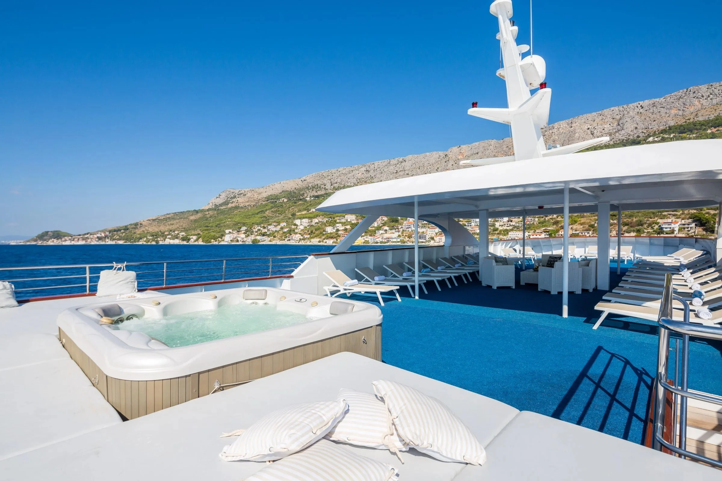 An image of San Antonio yacht